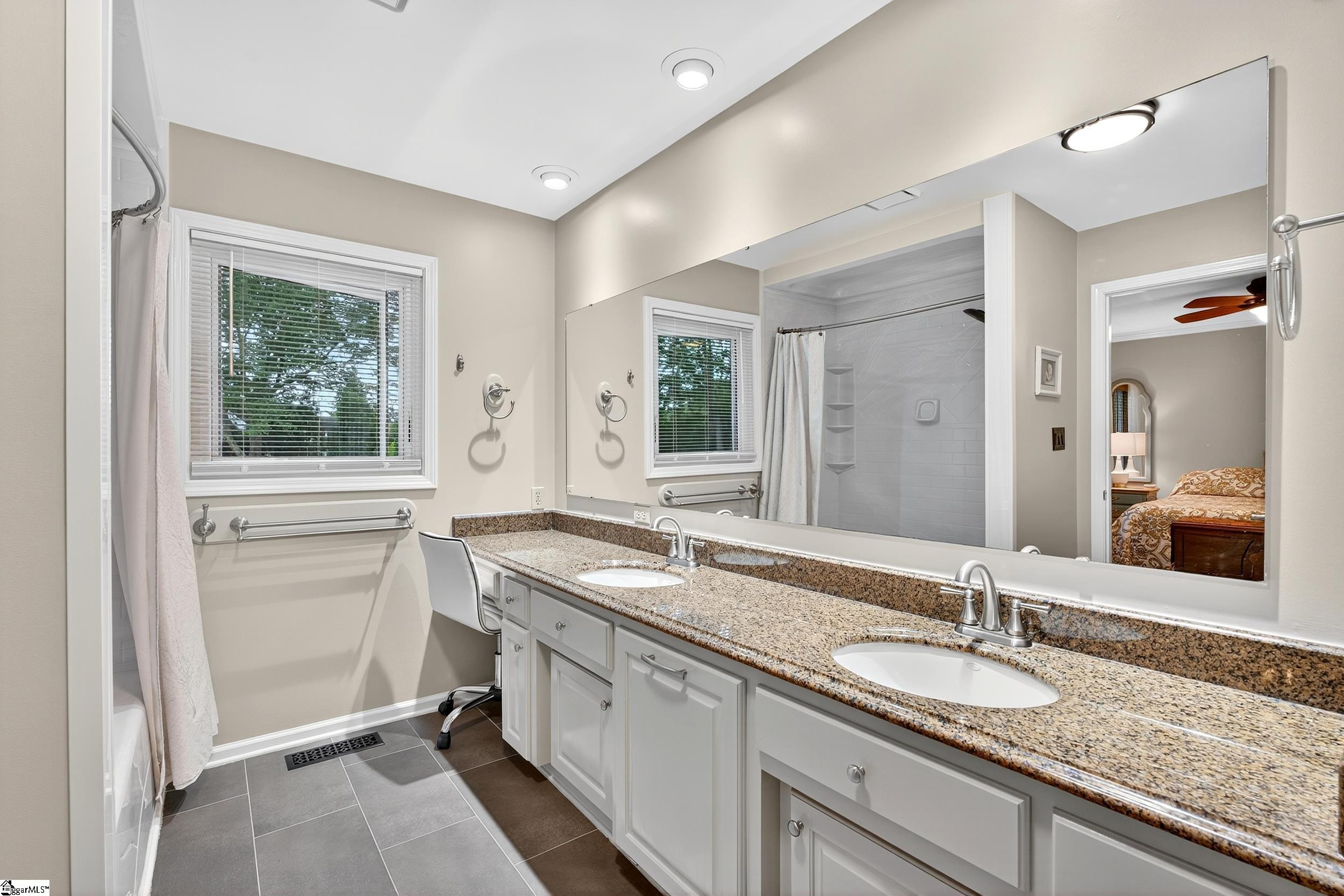 110 Wild Cherry Lane Boiling Springs, SC 29316