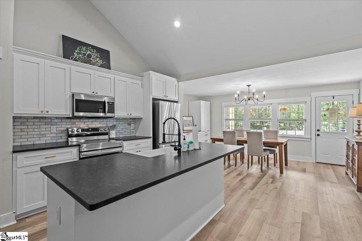 1141 Old Hills Bridge Road Pauline, SC 29374