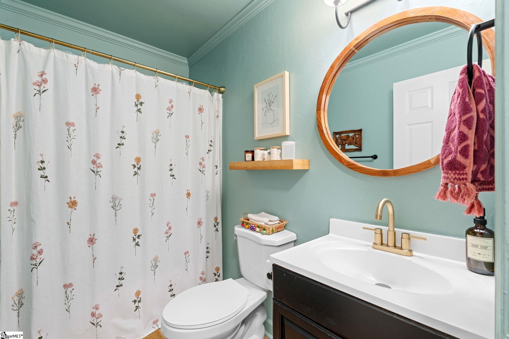 408 McElhaney Road Travelers Rest, SC 29690