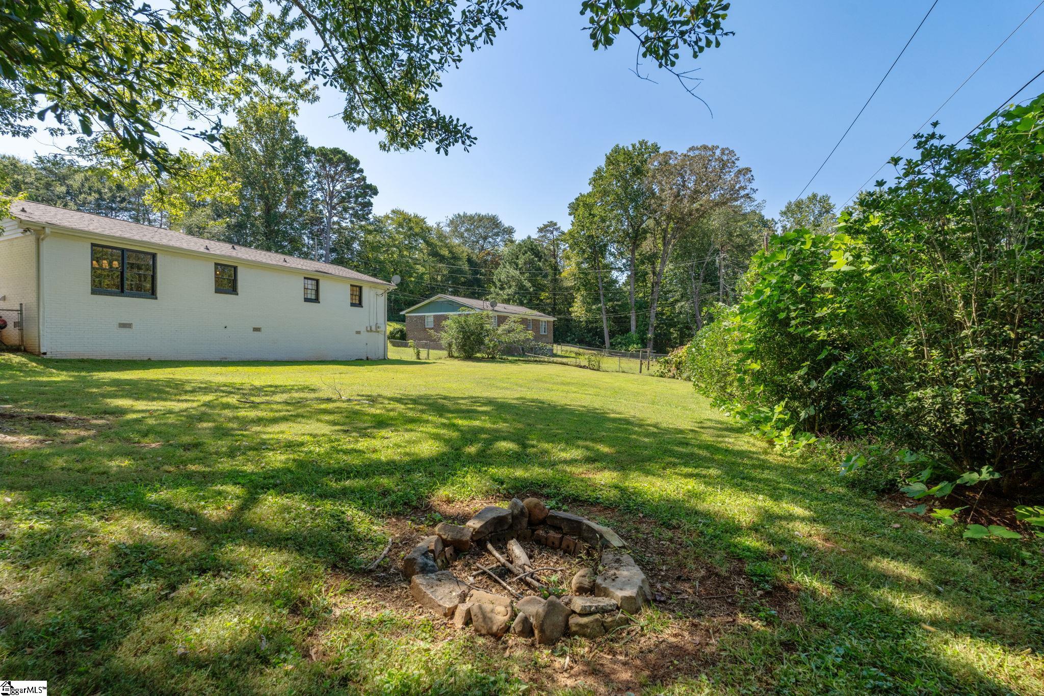 408 McElhaney Road Travelers Rest, SC 29690