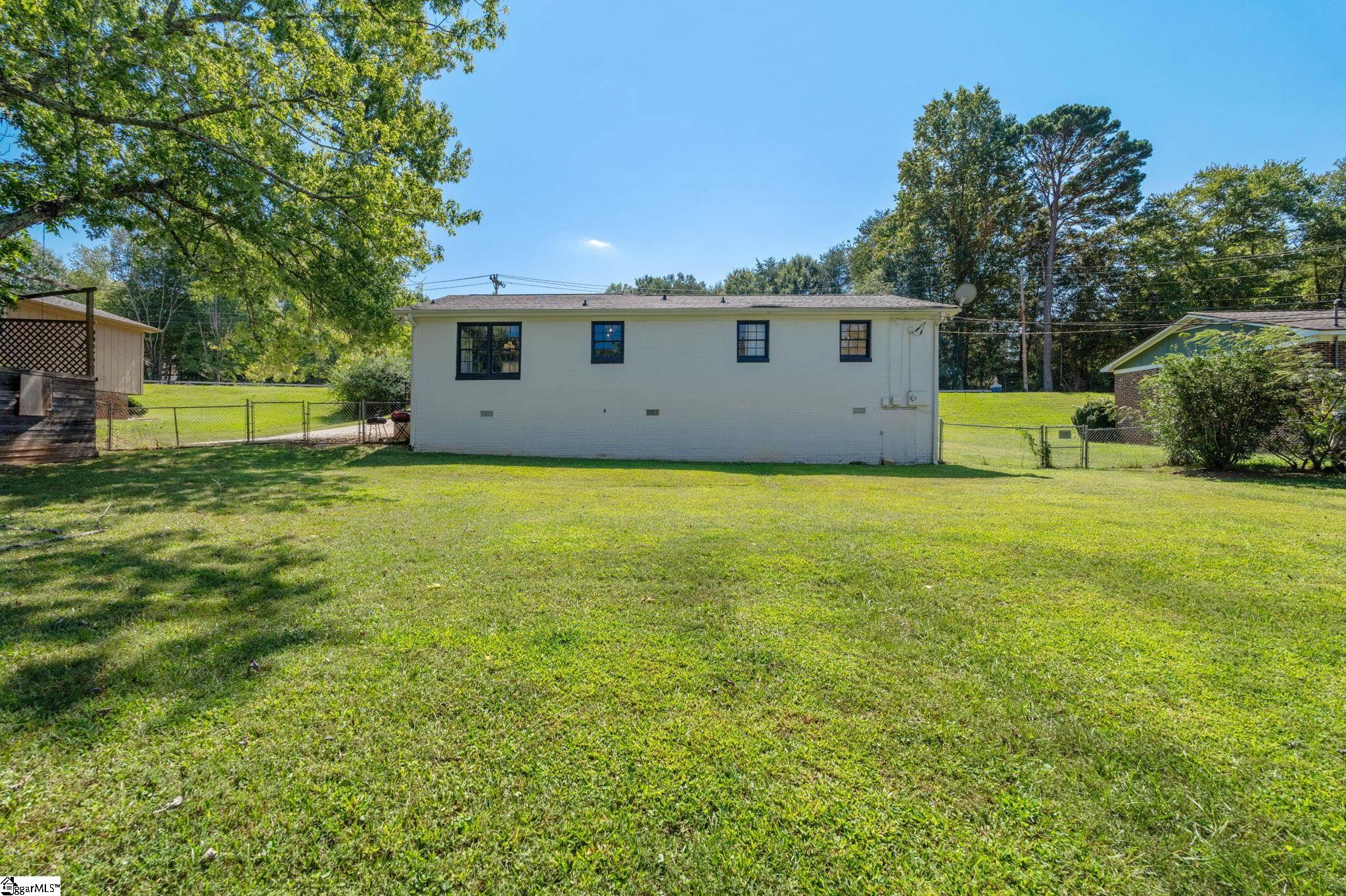 408 McElhaney Road Travelers Rest, SC 29690