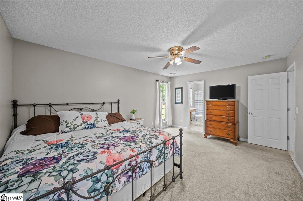 108 W Peninsula Drive Laurens, SC 29360