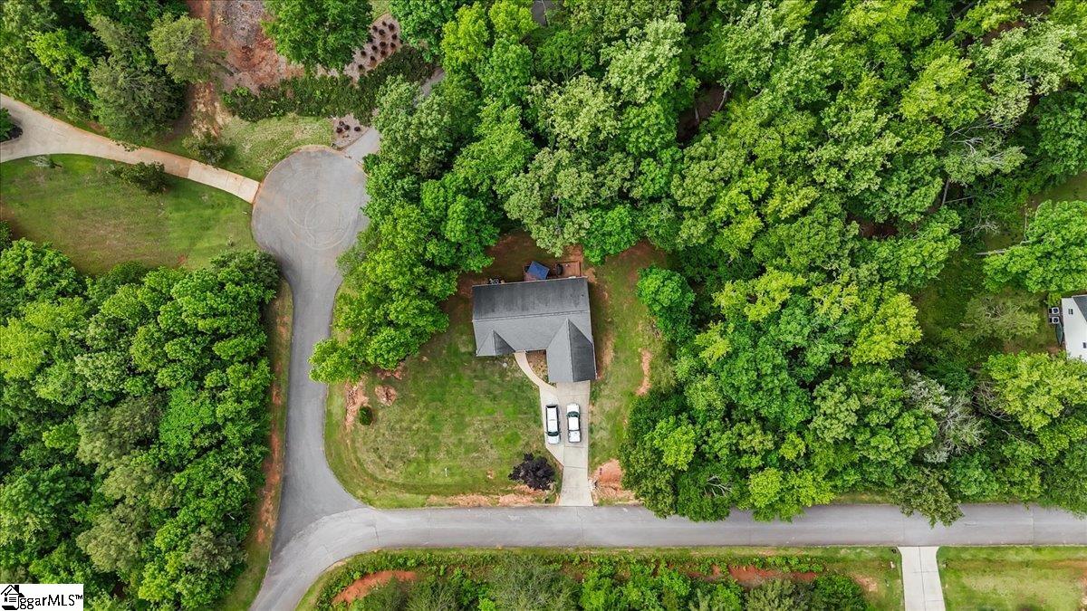 108 W Peninsula Drive Laurens, SC 29360