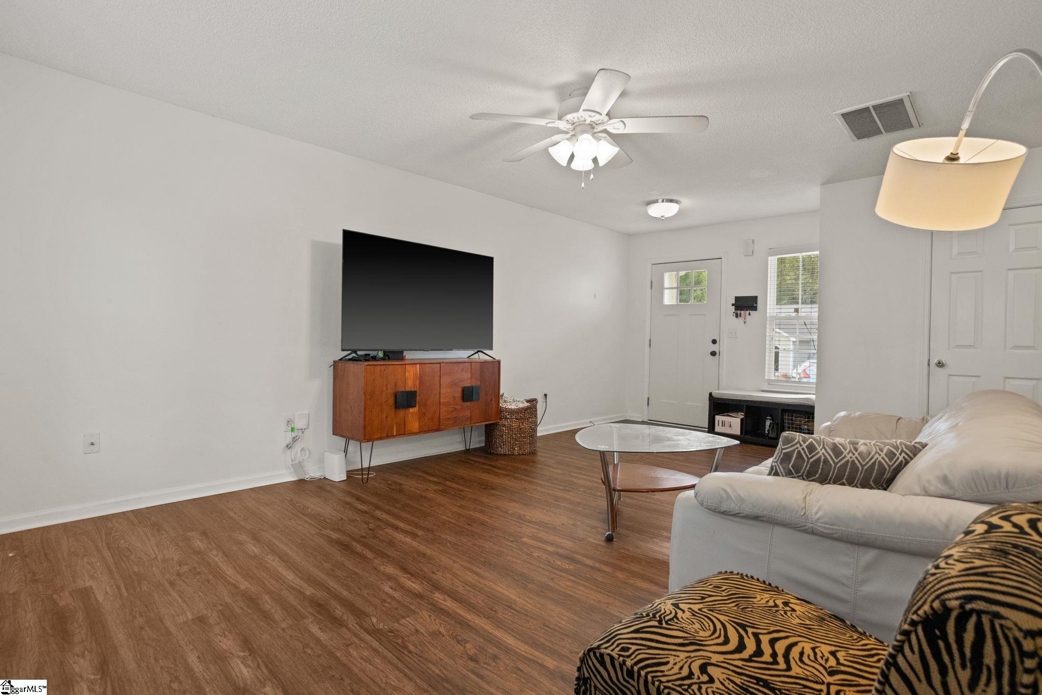 16 Laws Lane Piedmont, SC 29673