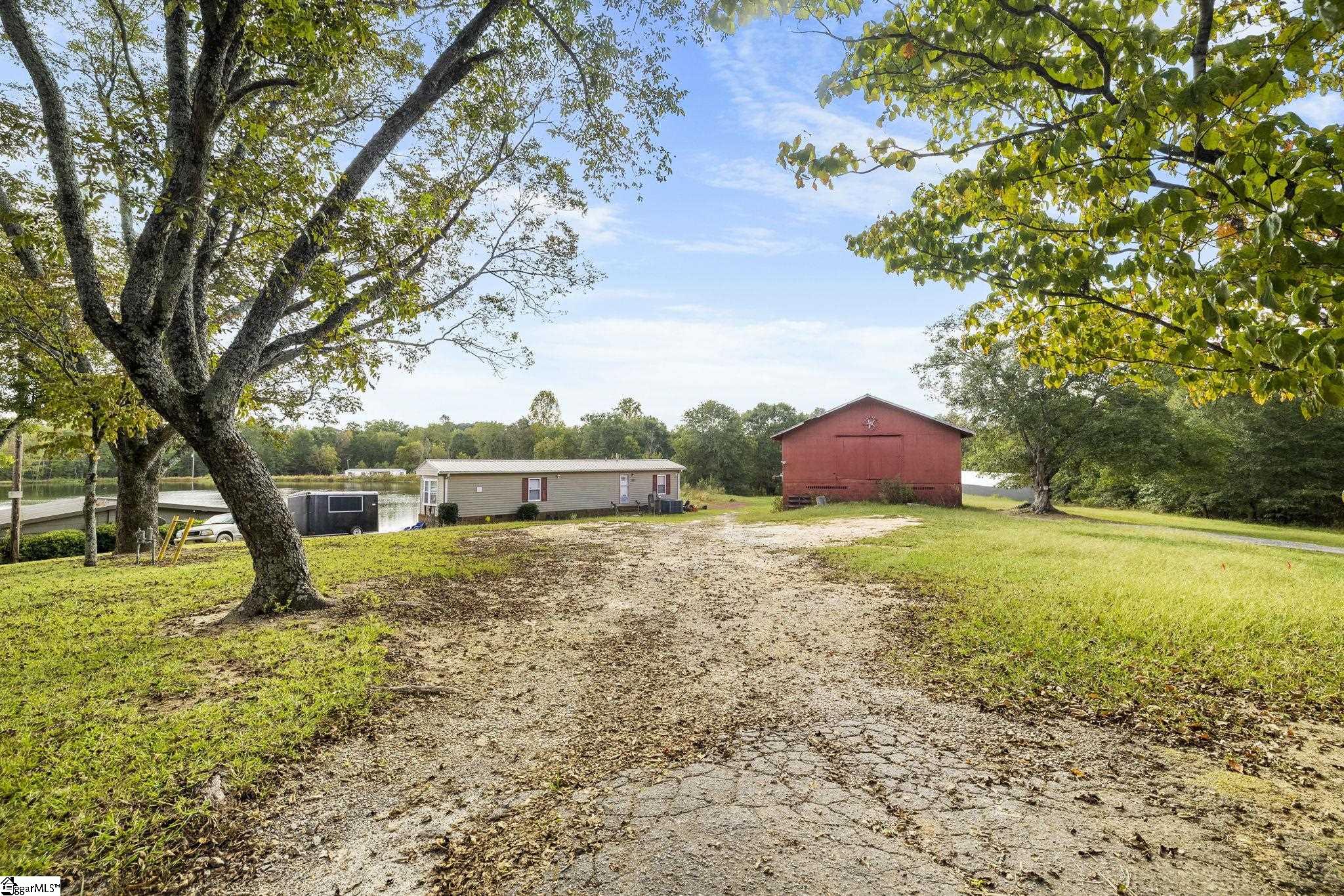 807 Cheddar Road Belton, SC 29627