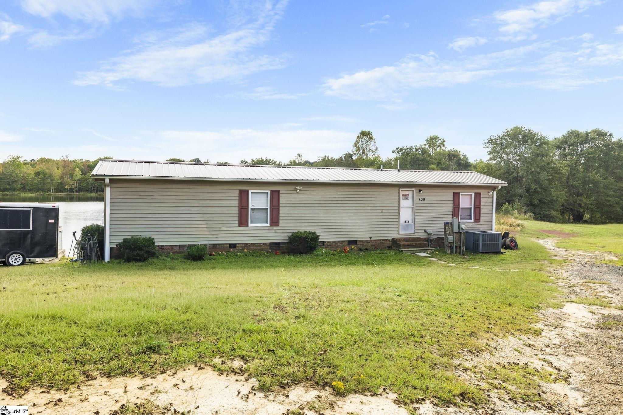 807 Cheddar Road Belton, SC 29627