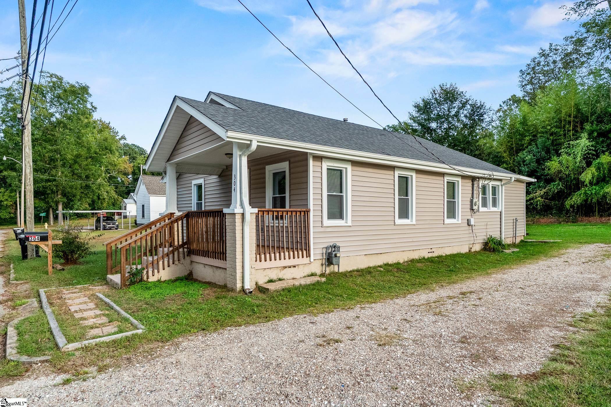 304 Cherry Street Belton, SC 29627