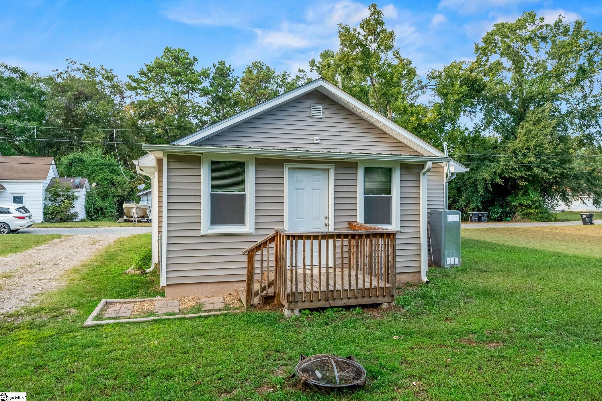 304 Cherry Street Belton, SC 29627