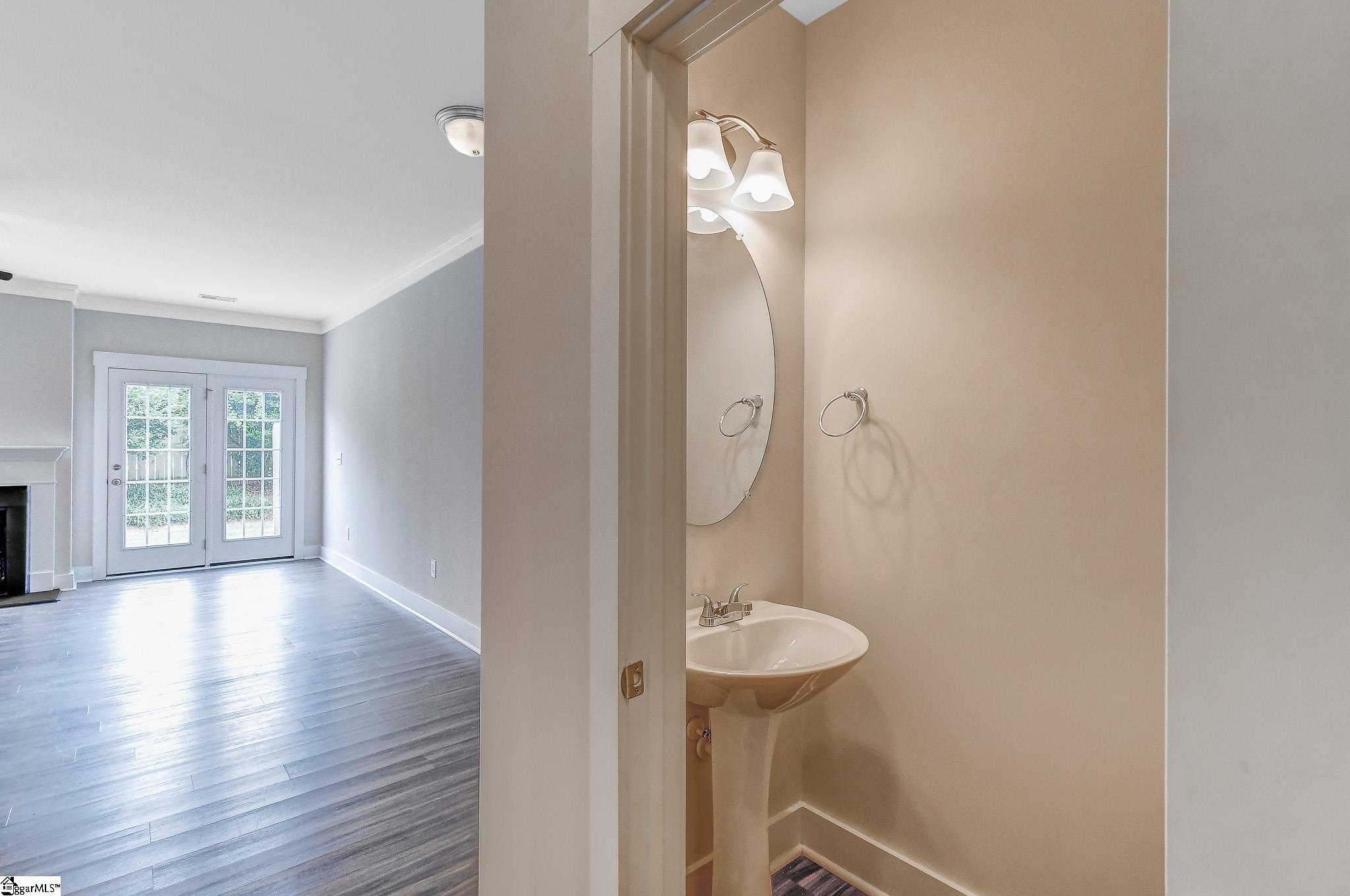 104 Bluet Lane Taylors, SC 29687