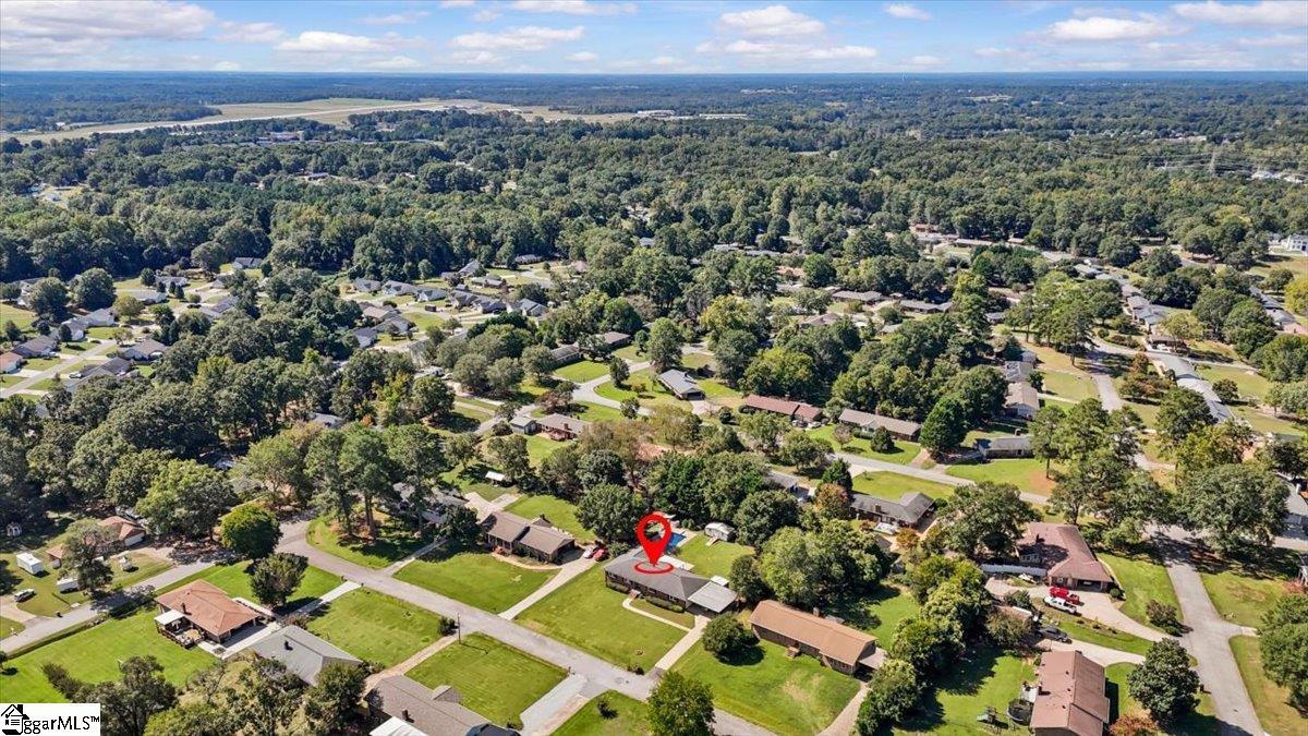 104 Pine Tree Lane Anderson, SC 29625