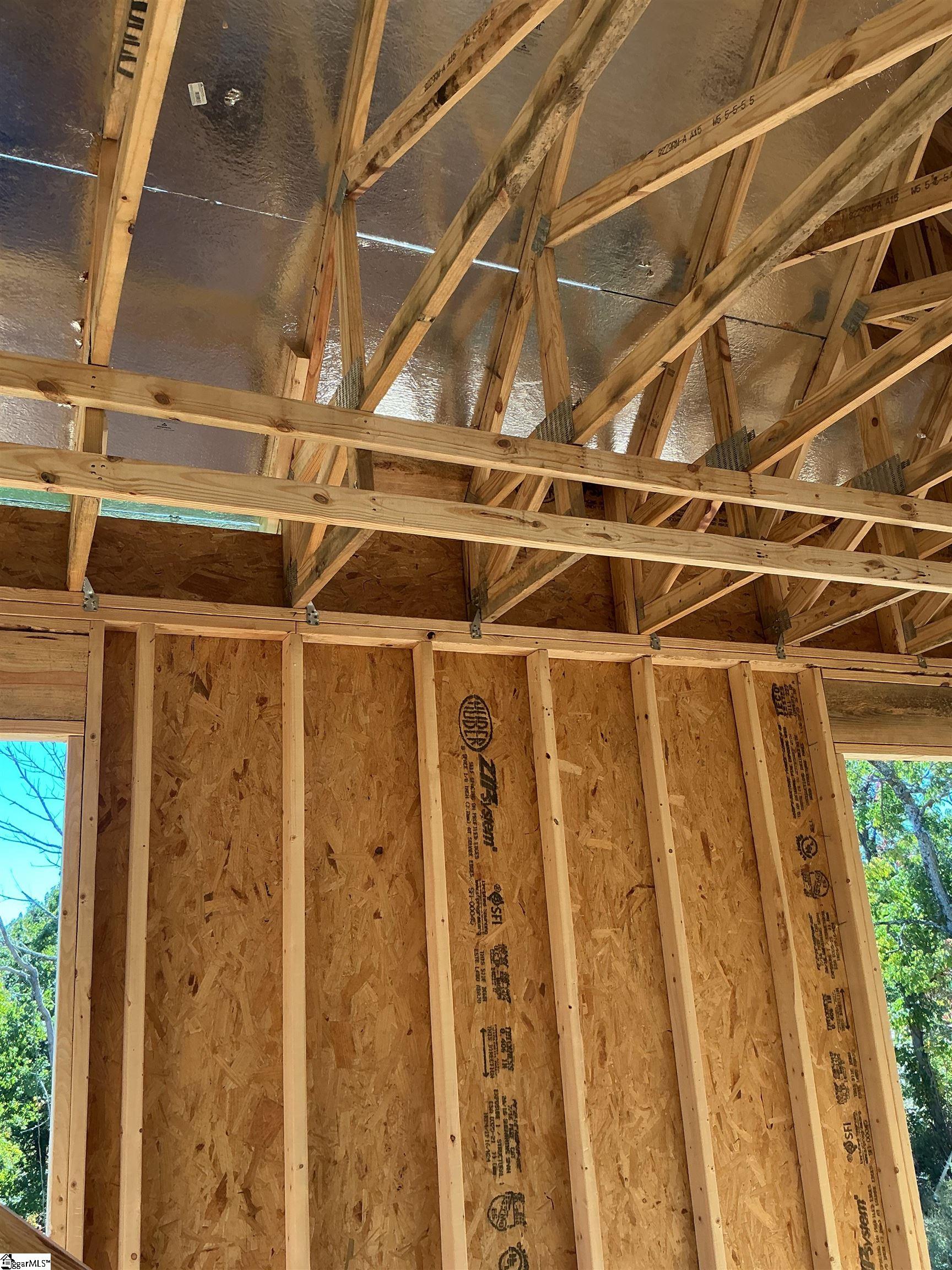 Homes for sale in Landrum, SC | 811 Raven Rd, Landrum, SC 29356 | MLS# 1571763