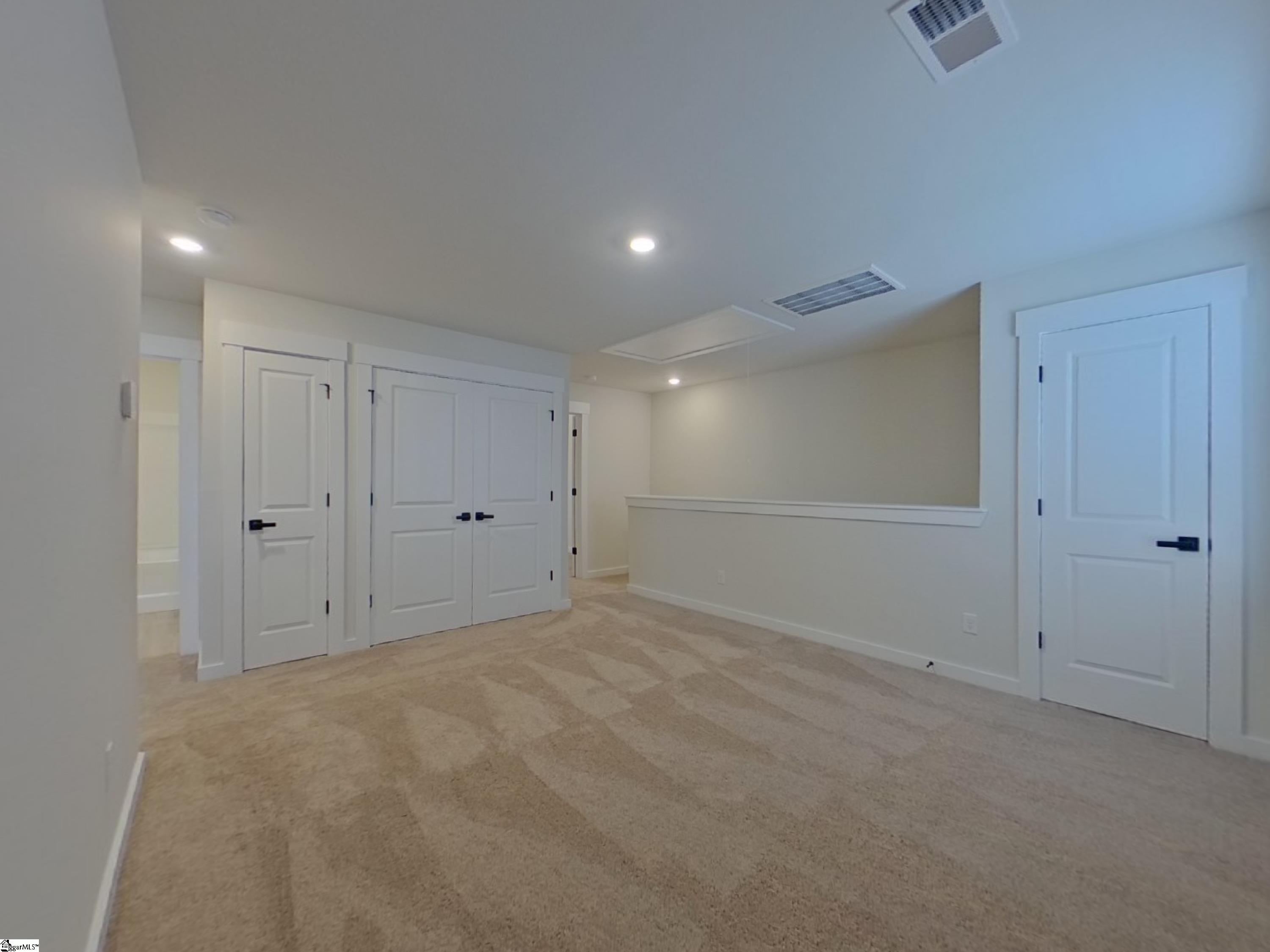 1217 Crested Iris Street Moore, SC 29369