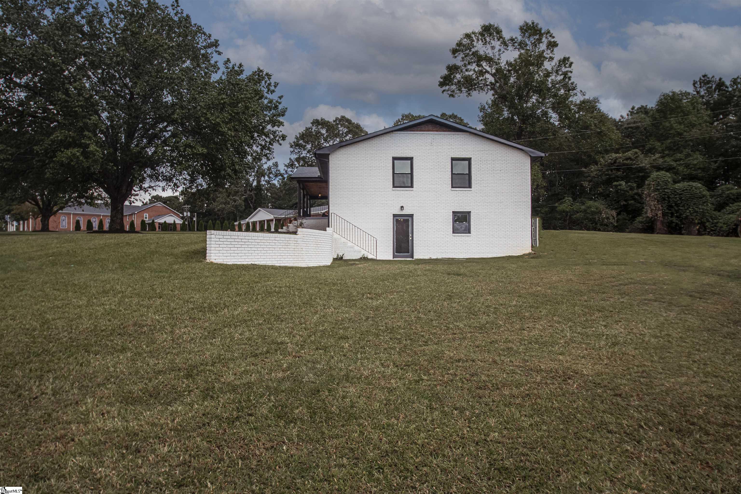 918 N Old Pendleton Road Liberty, SC 29657