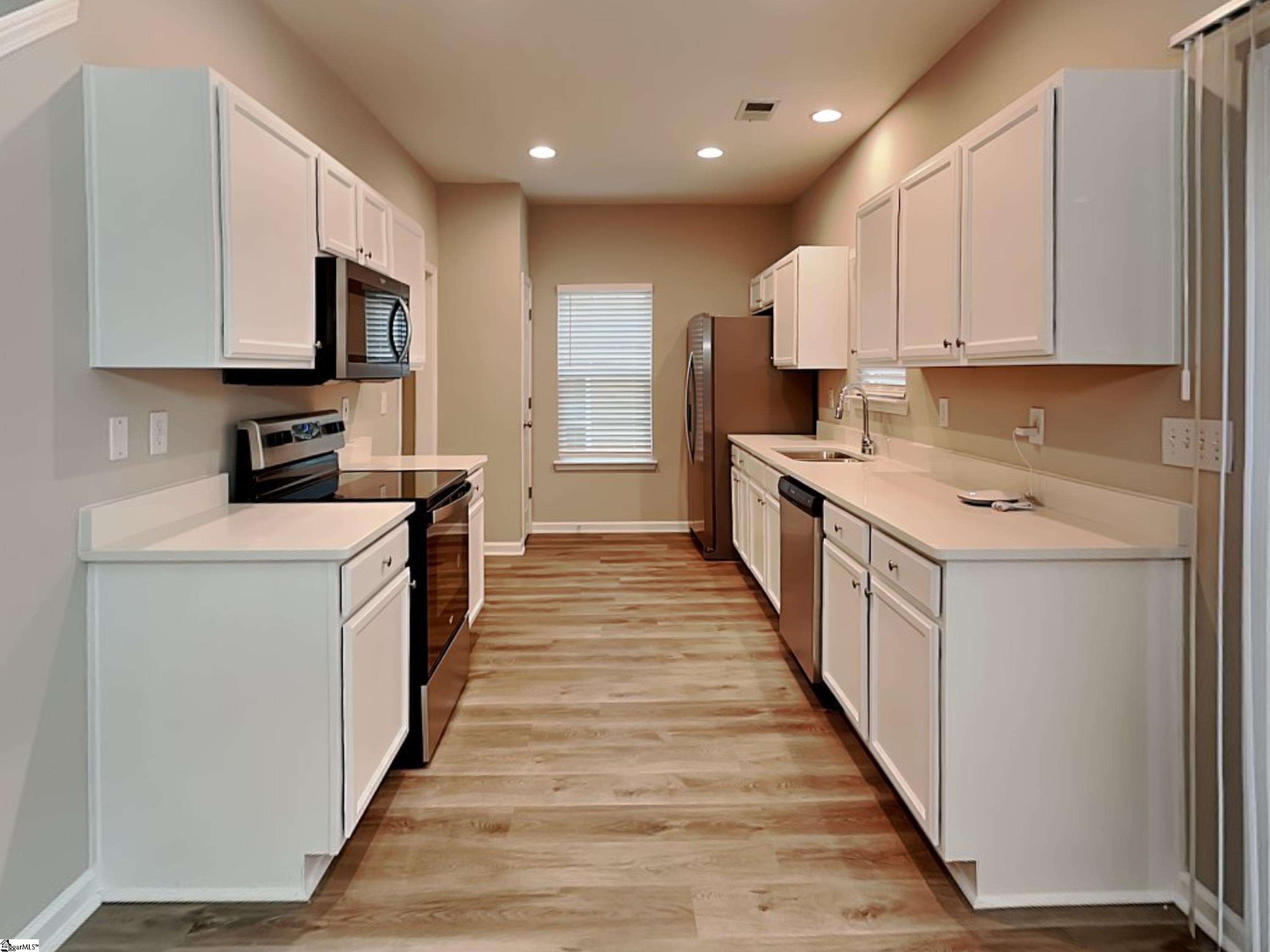 287 Stonewood Crossing Drive Boiling Springs, SC 29316-4831