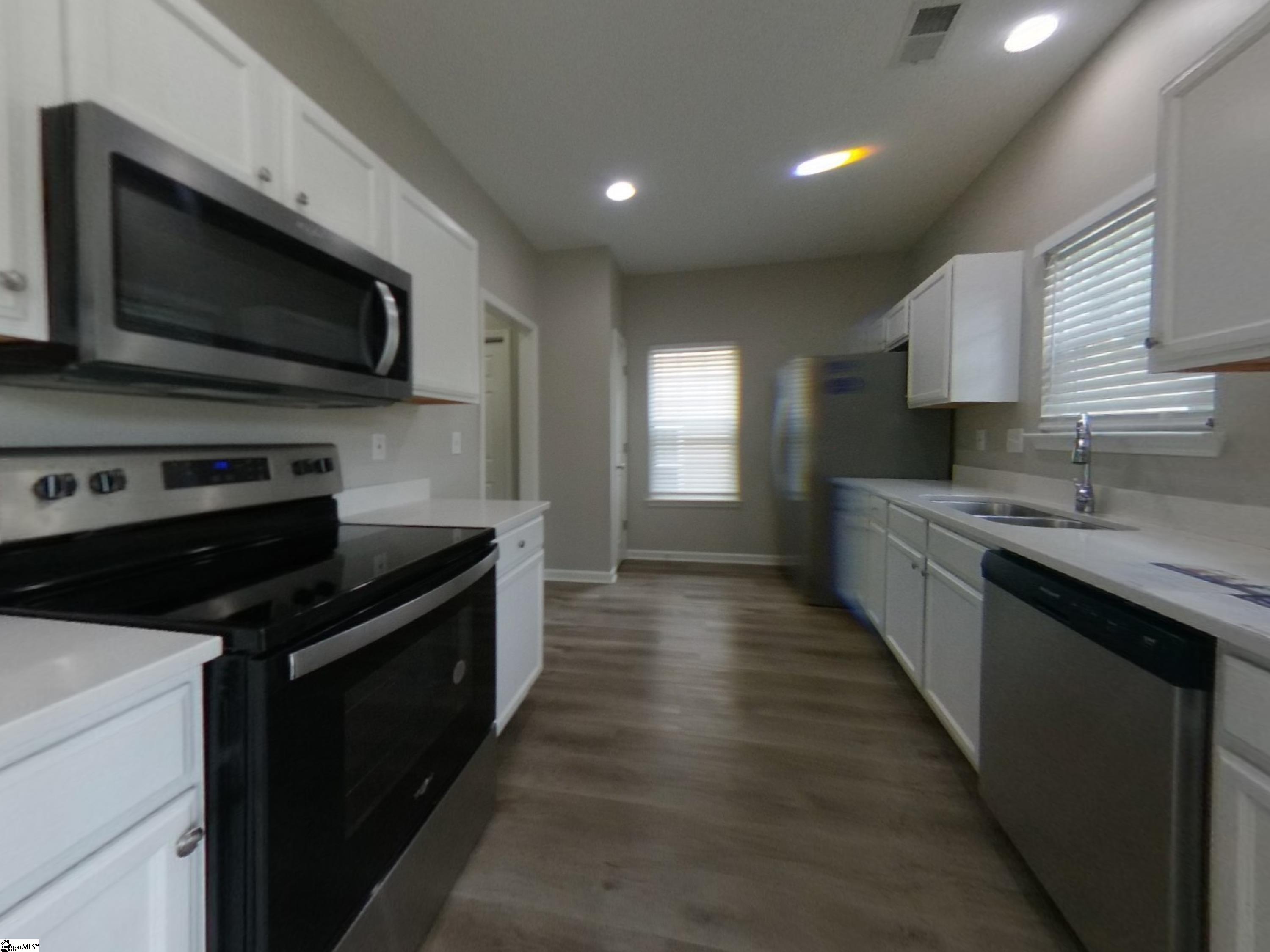 287 Stonewood Crossing Drive Boiling Springs, SC 29316-4831