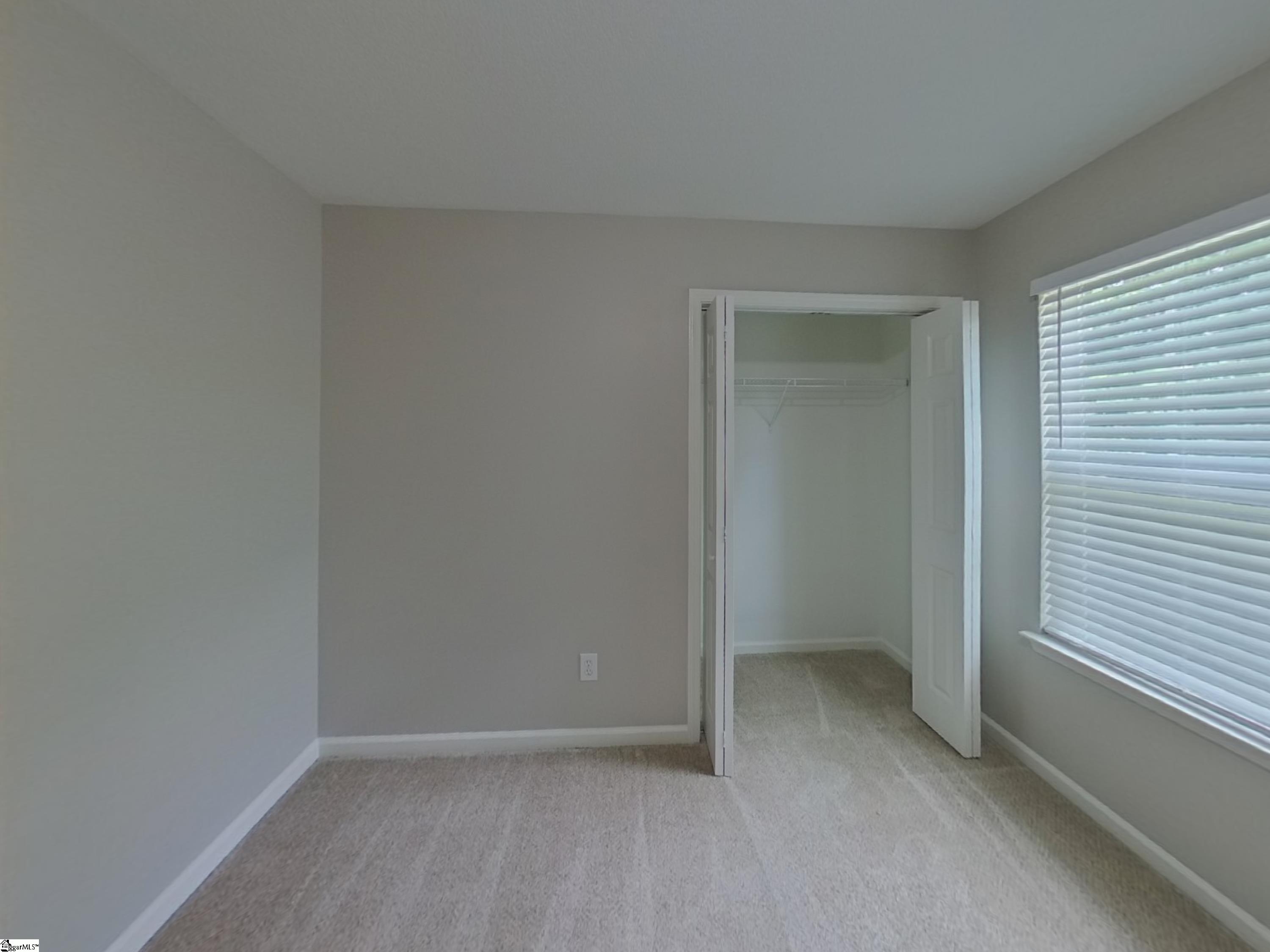 287 Stonewood Crossing Drive Boiling Springs, SC 29316-4831