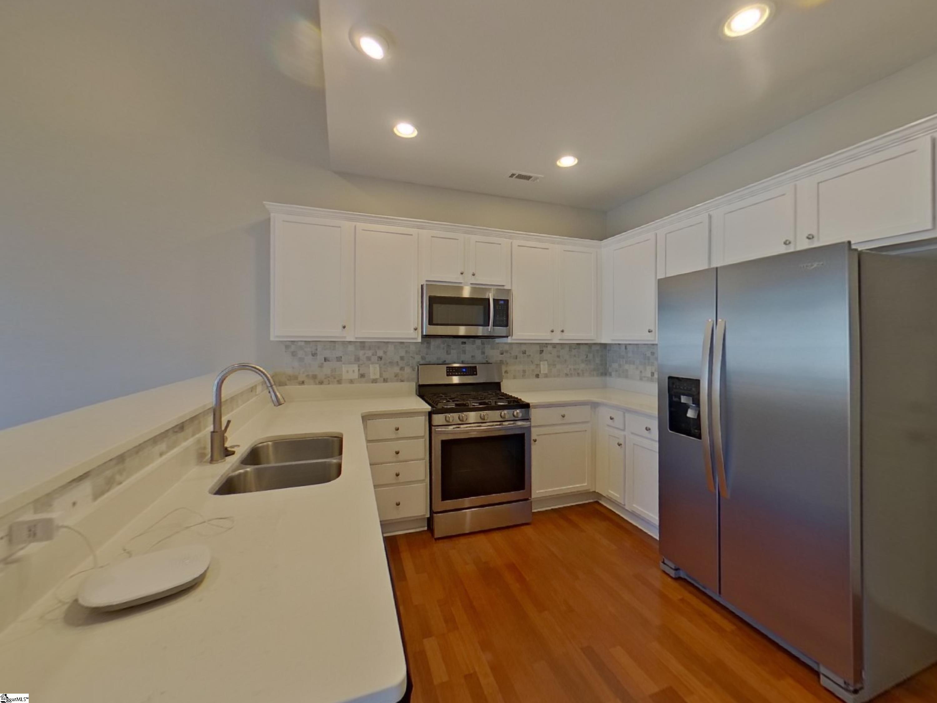 523 Clairidge Drive Boiling Springs, SC 29316