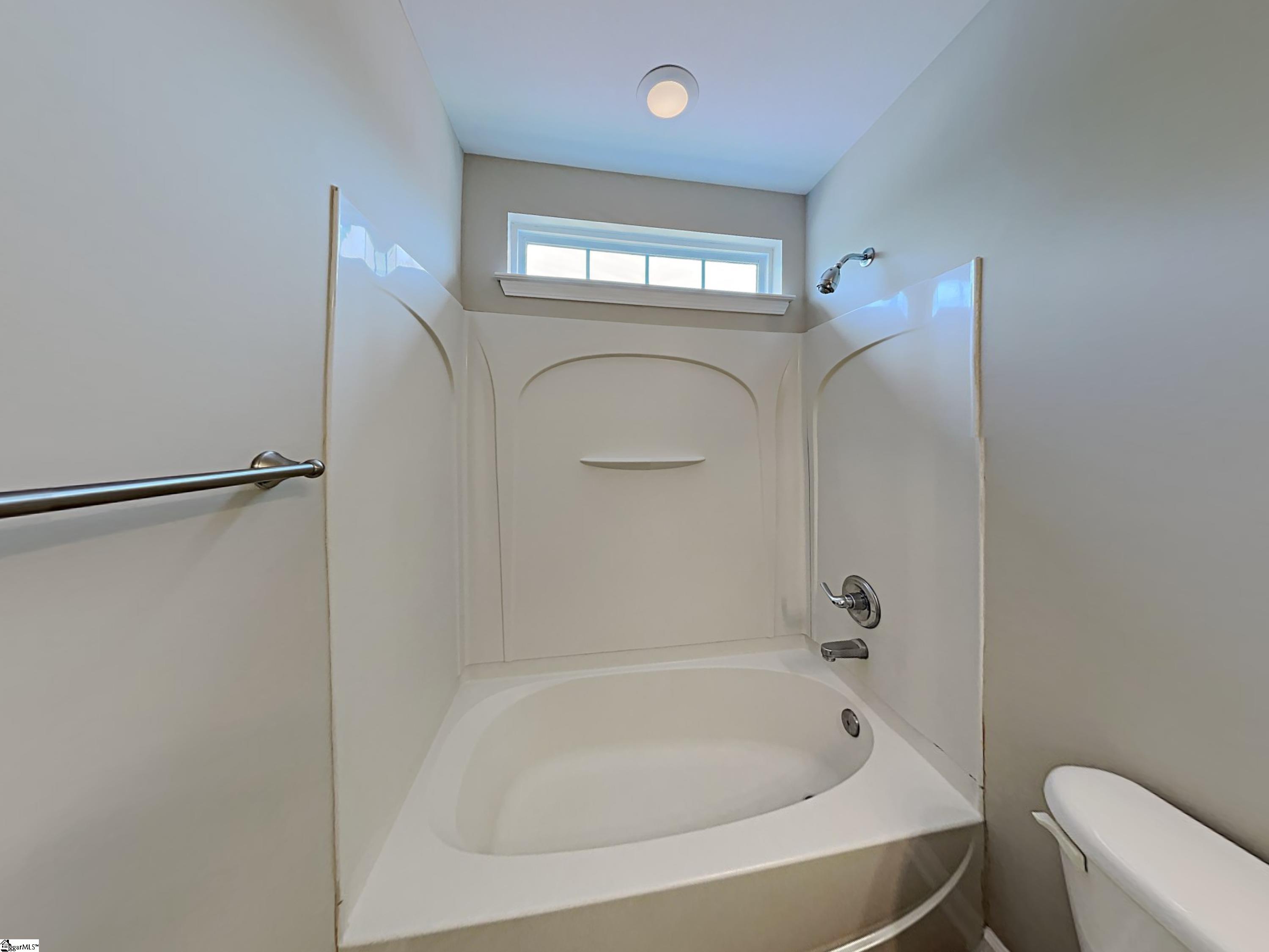 523 Clairidge Drive Boiling Springs, SC 29316