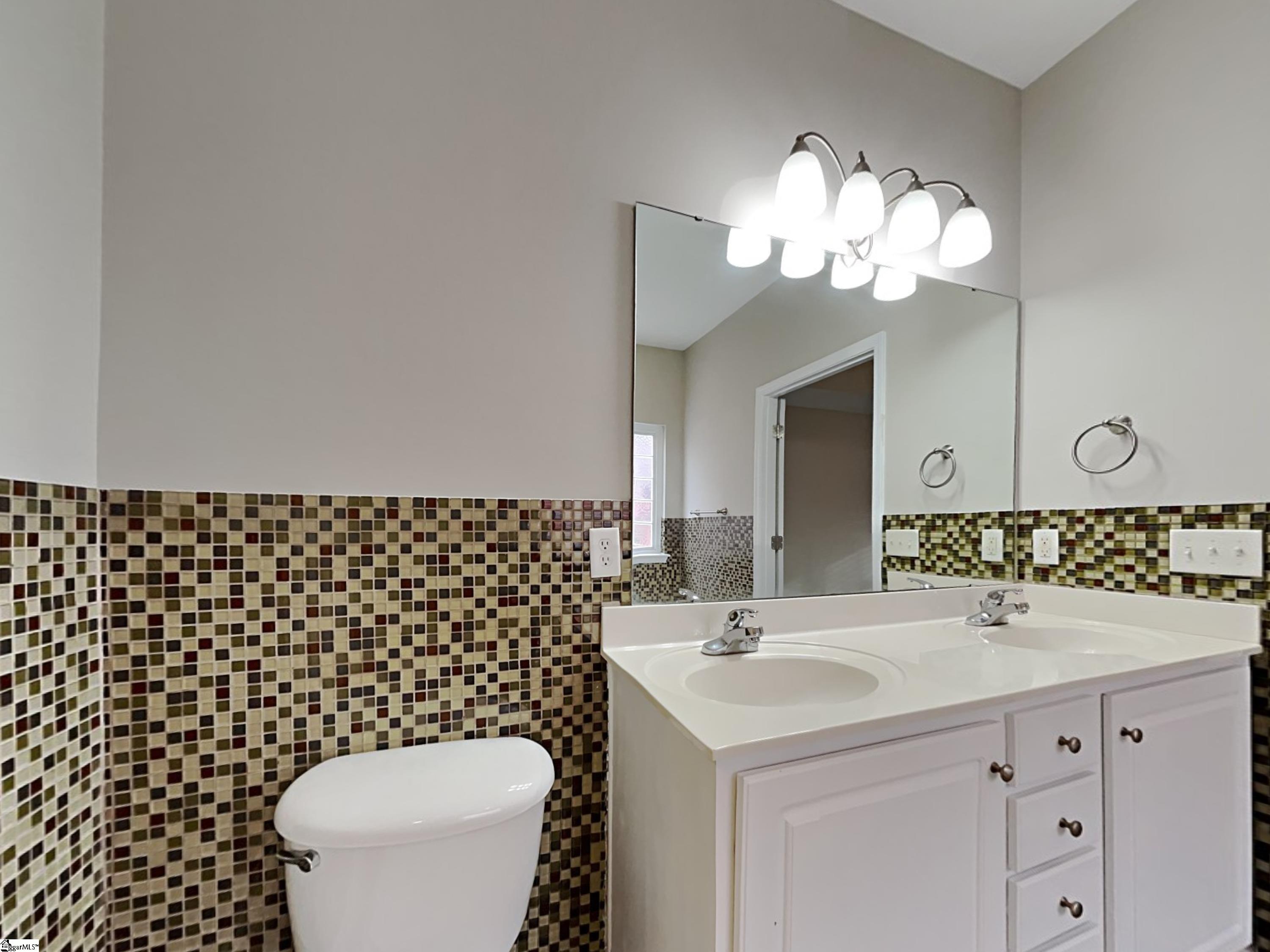 523 Clairidge Drive Boiling Springs, SC 29316