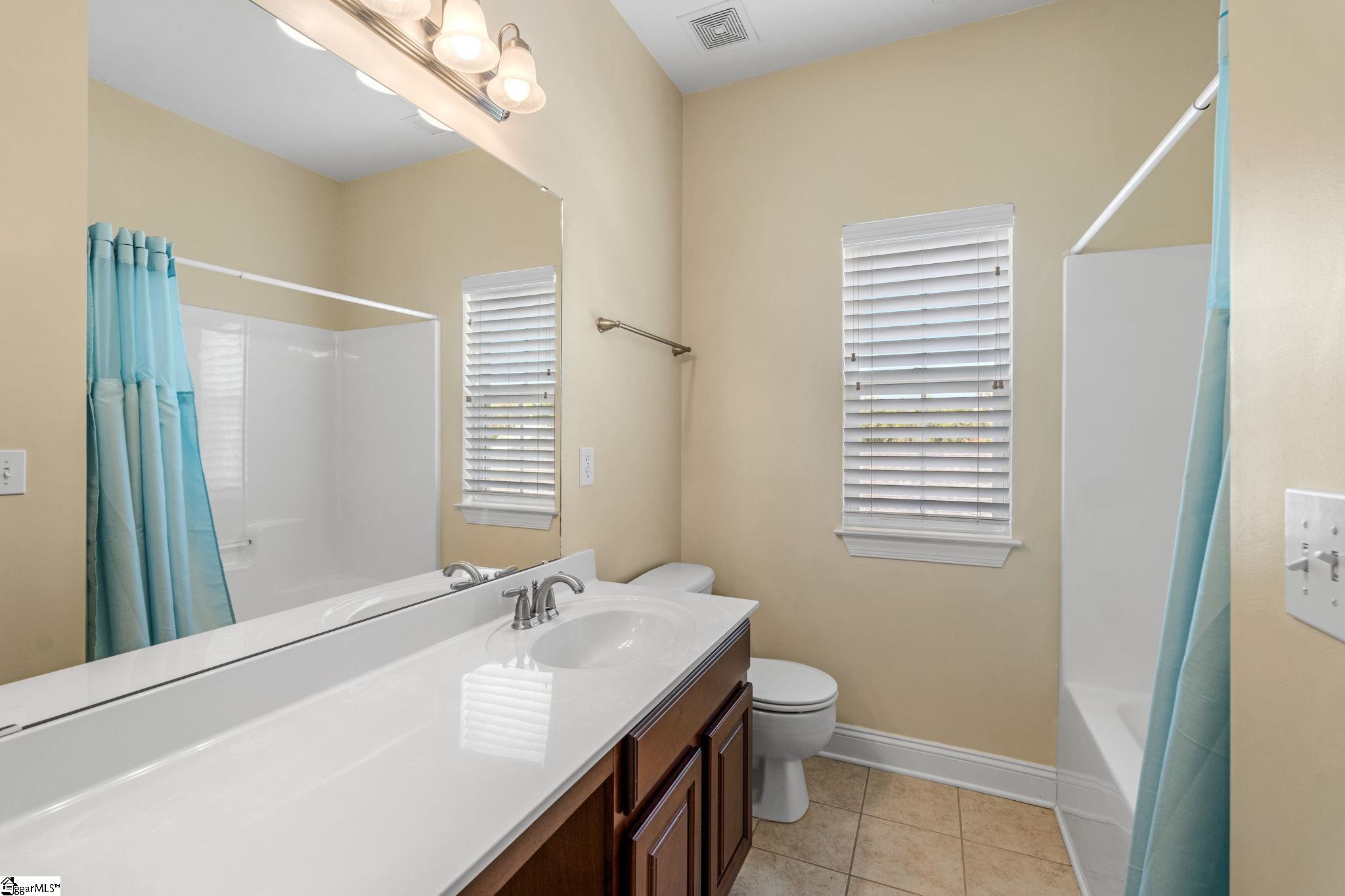 124 Hartwick Lane Fountain Inn, SC 29644