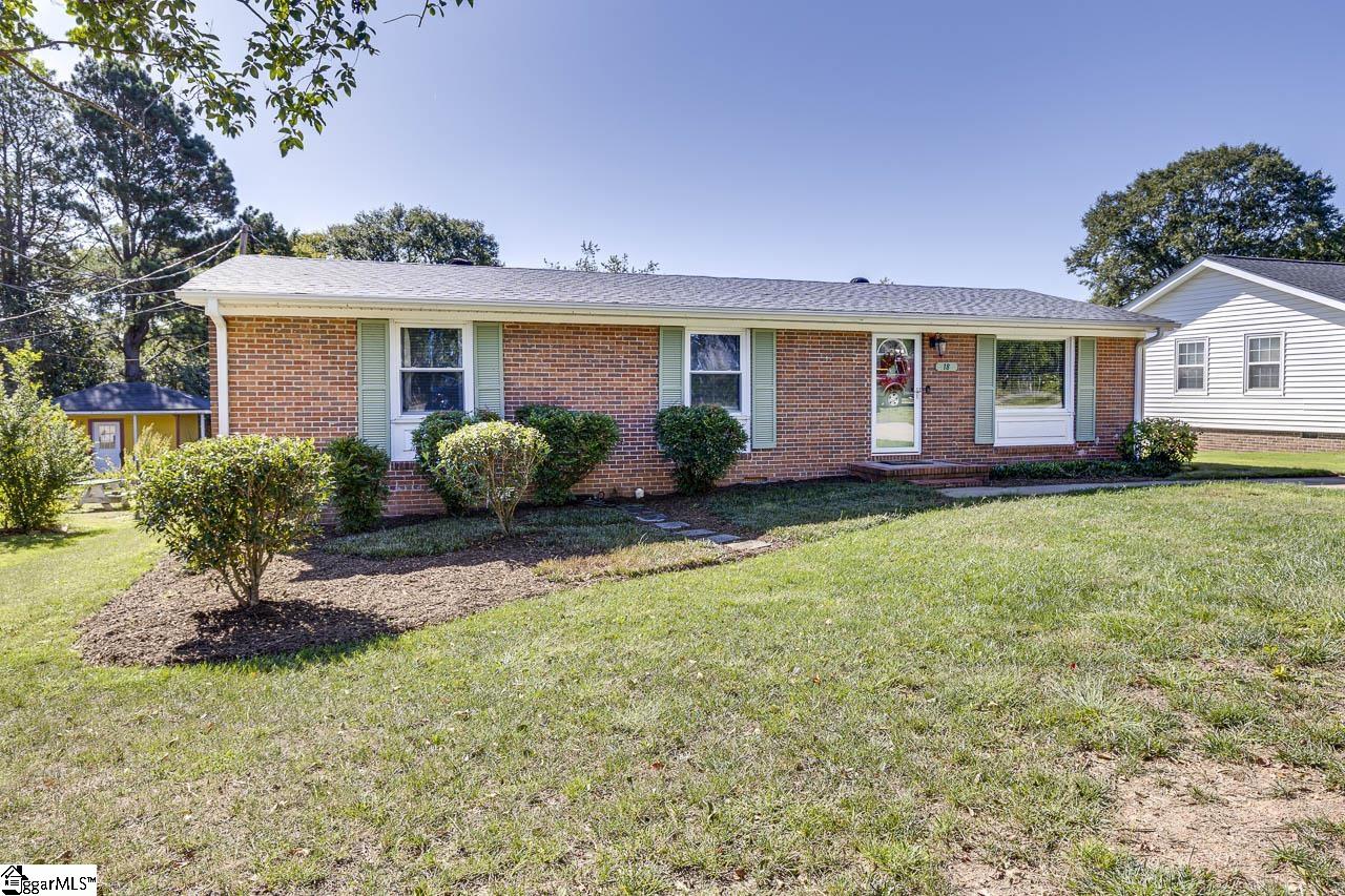 18 Sunrise Drive Taylors, SC 29687
