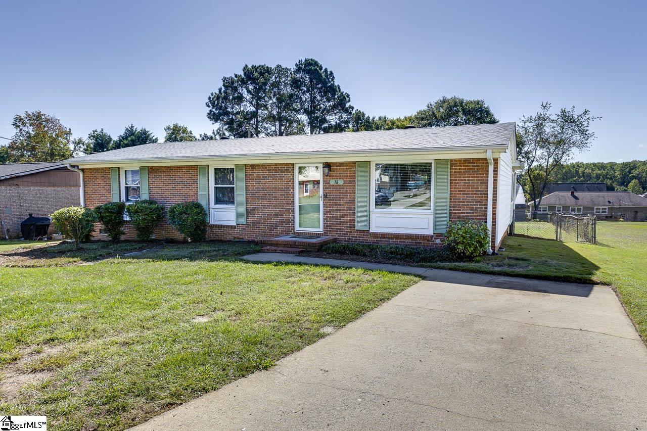 18 Sunrise Drive Taylors, SC 29687