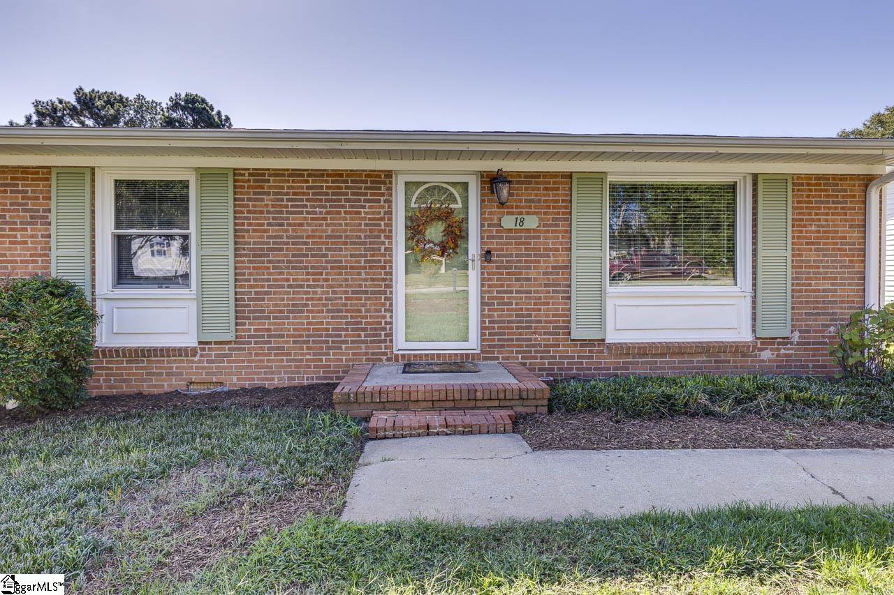 18 Sunrise Drive Taylors, SC 29687