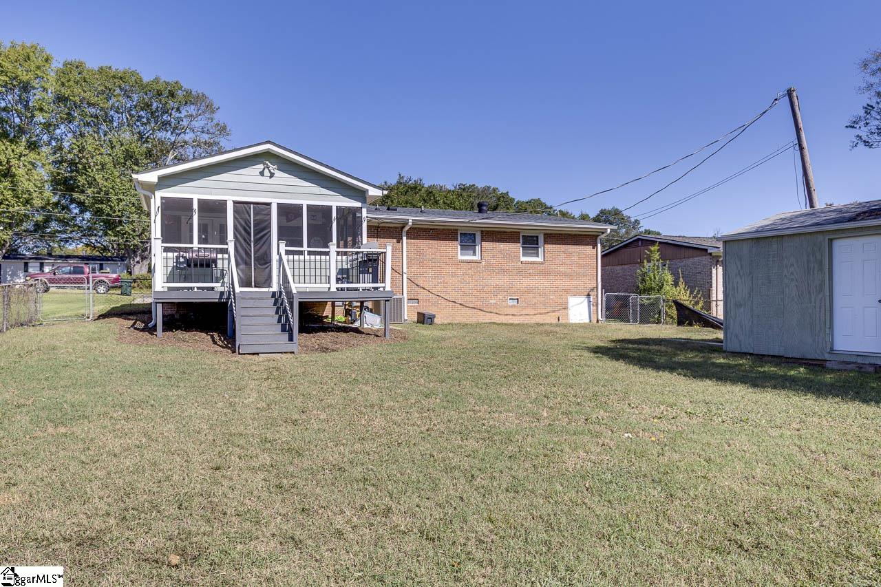 18 Sunrise Drive Taylors, SC 29687
