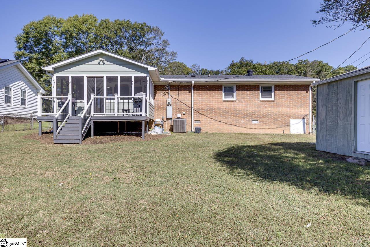 18 Sunrise Drive Taylors, SC 29687