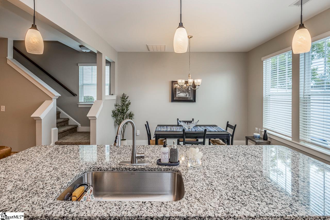 112 Addington Lane Simpsonville, SC 29681
