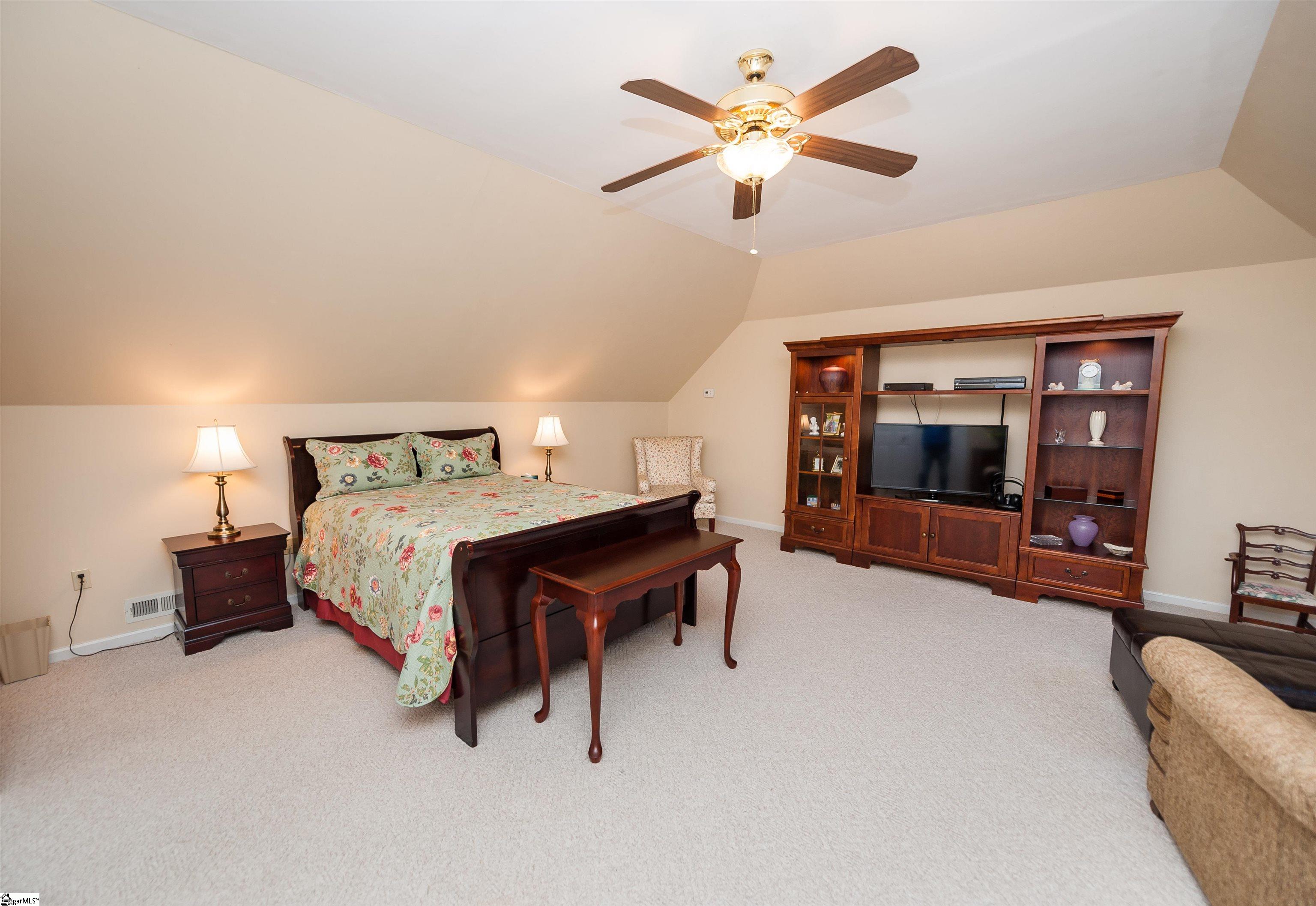 719 Three Wood Lane Woodruff, SC 29388-8101