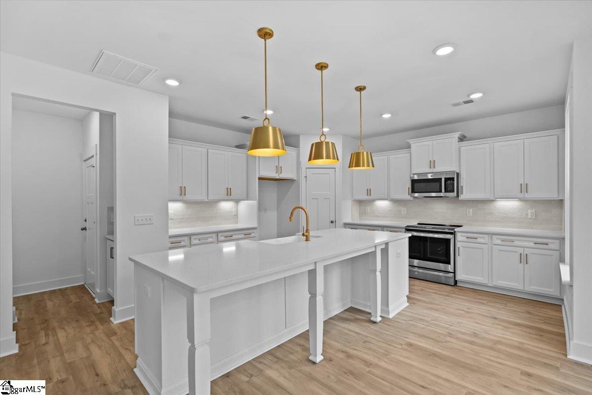 516 Winstone Trail Woodruff, SC 29388