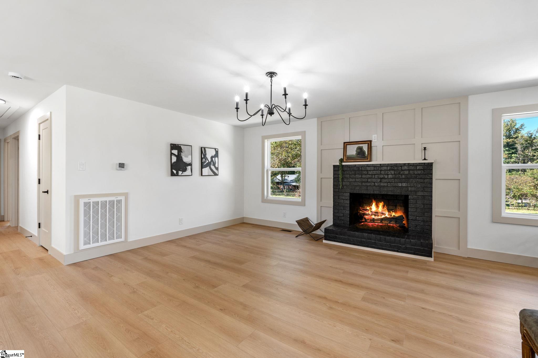 207 Oakmont Drive Boiling Springs, SC 29316