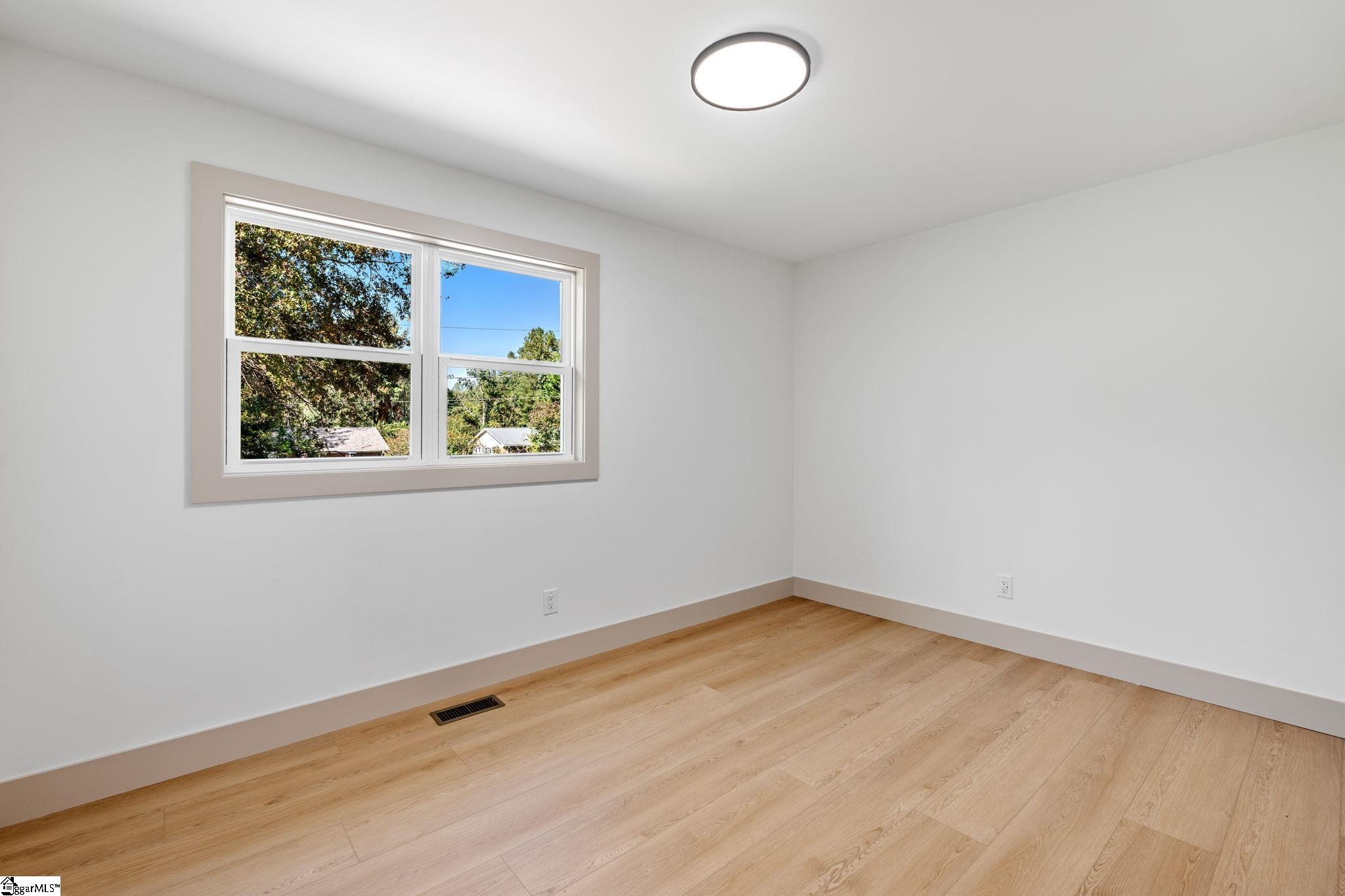 207 Oakmont Drive Boiling Springs, SC 29316