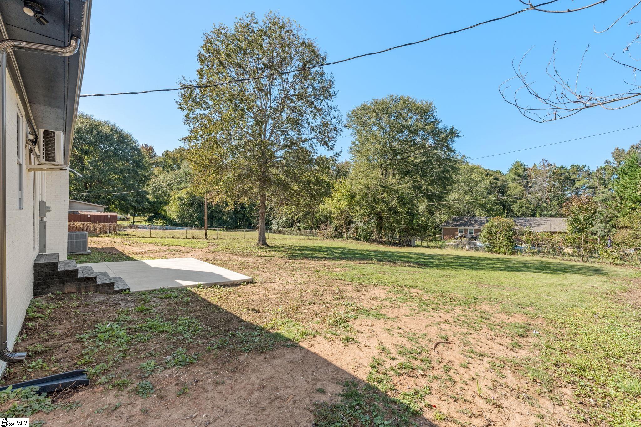 207 Oakmont Drive Boiling Springs, SC 29316