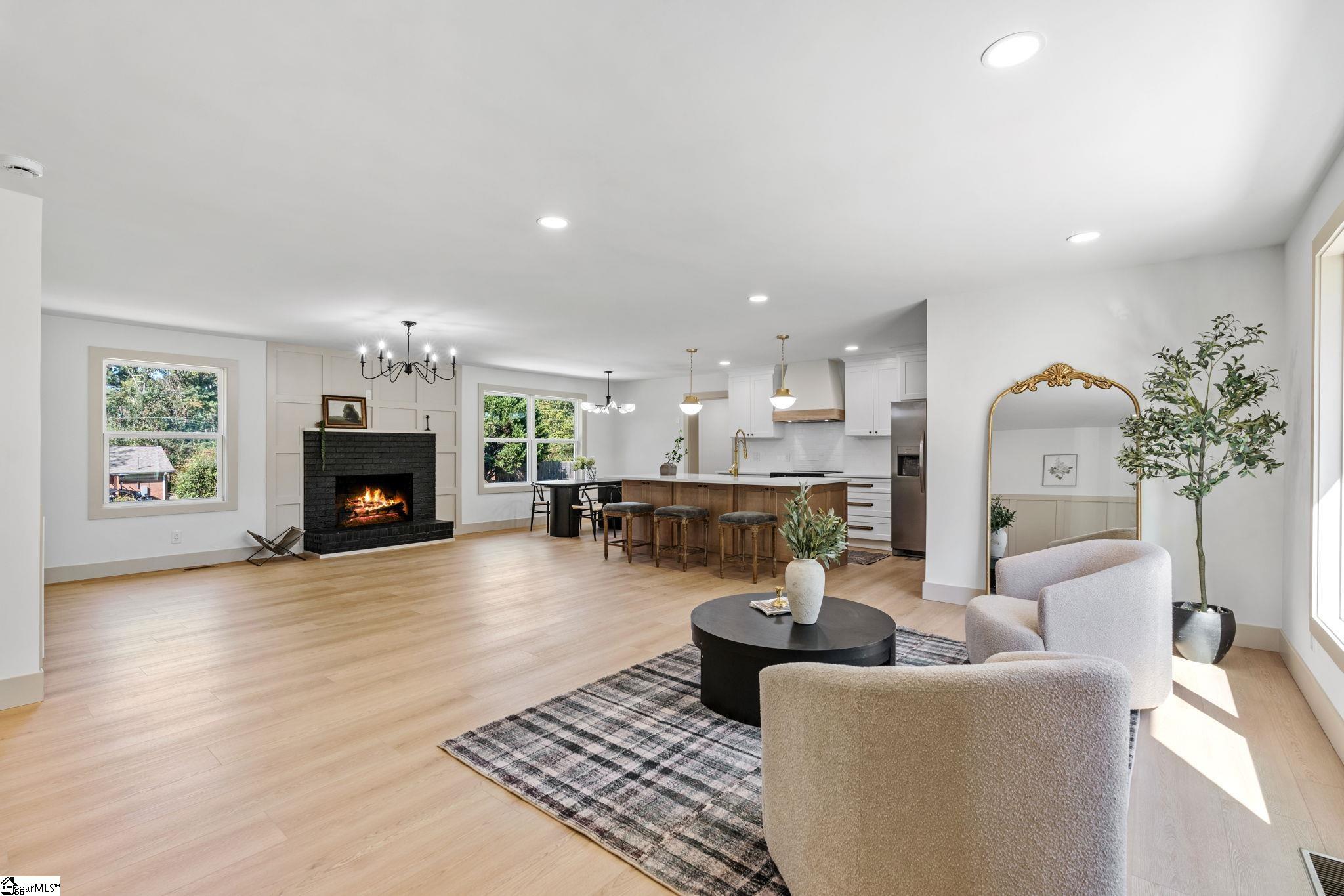 207 Oakmont Drive Boiling Springs, SC 29316