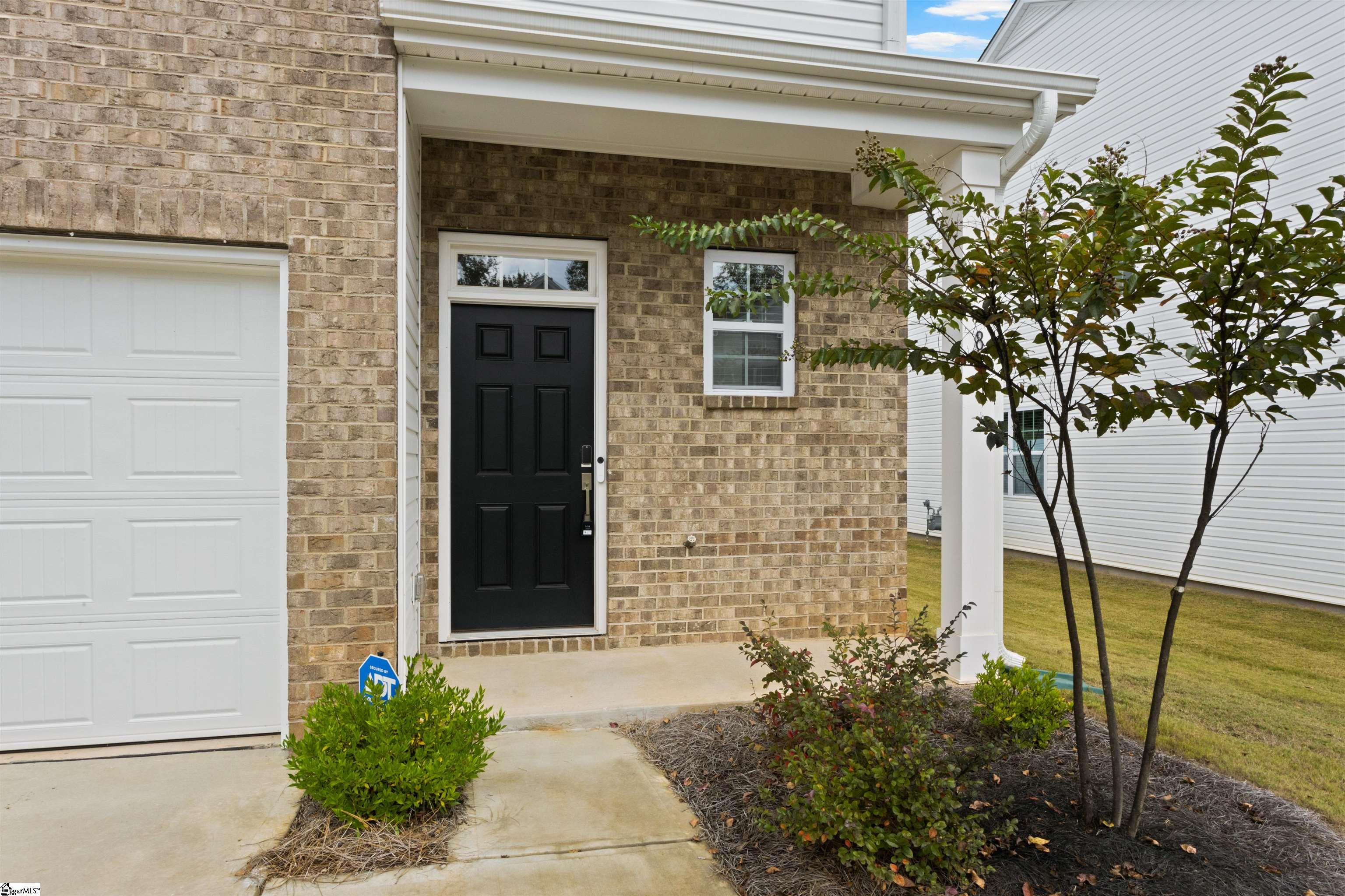 8 Loebner Lane Simpsonville, SC 29681