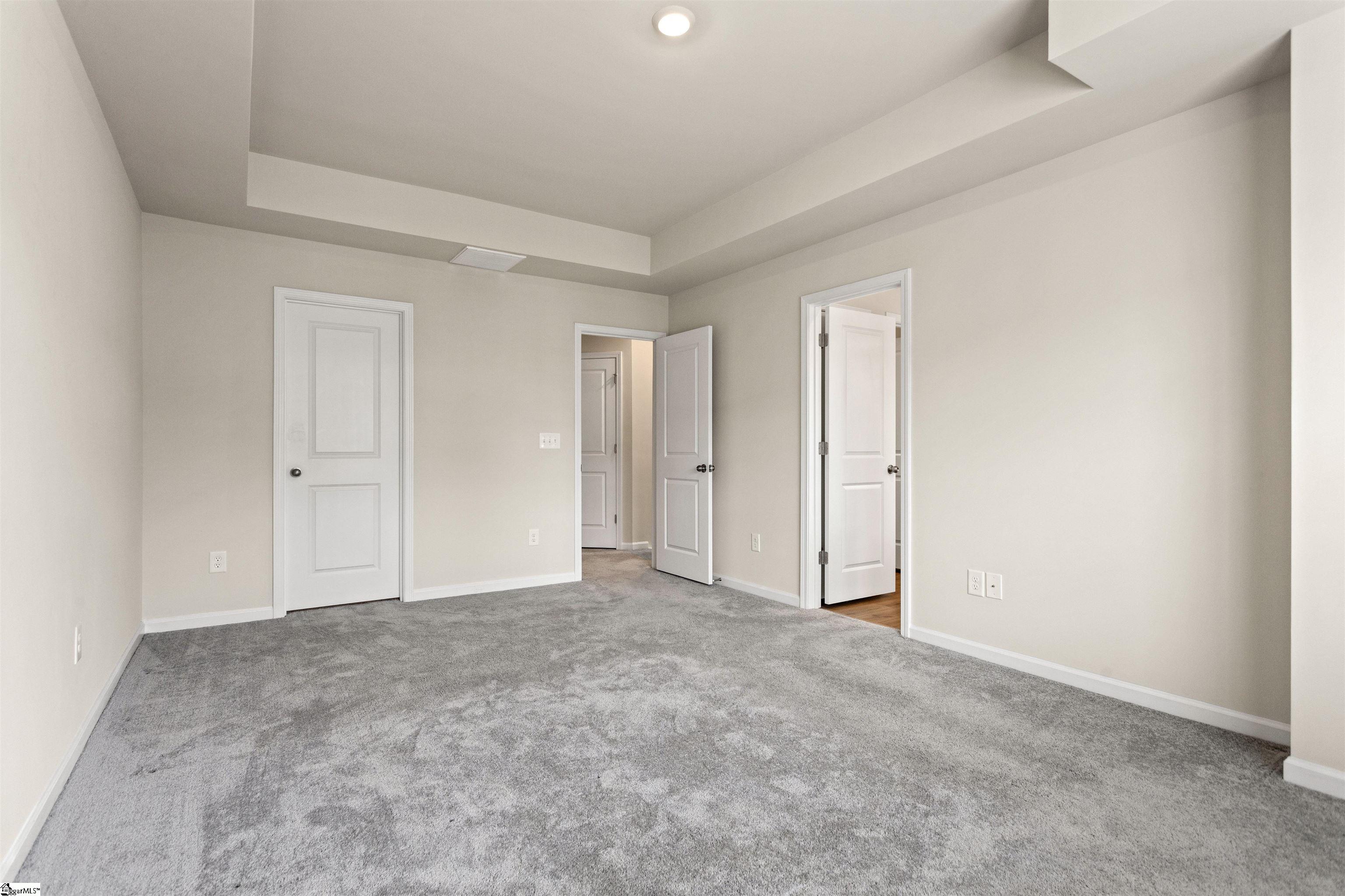 8 Loebner Lane Simpsonville, SC 29681