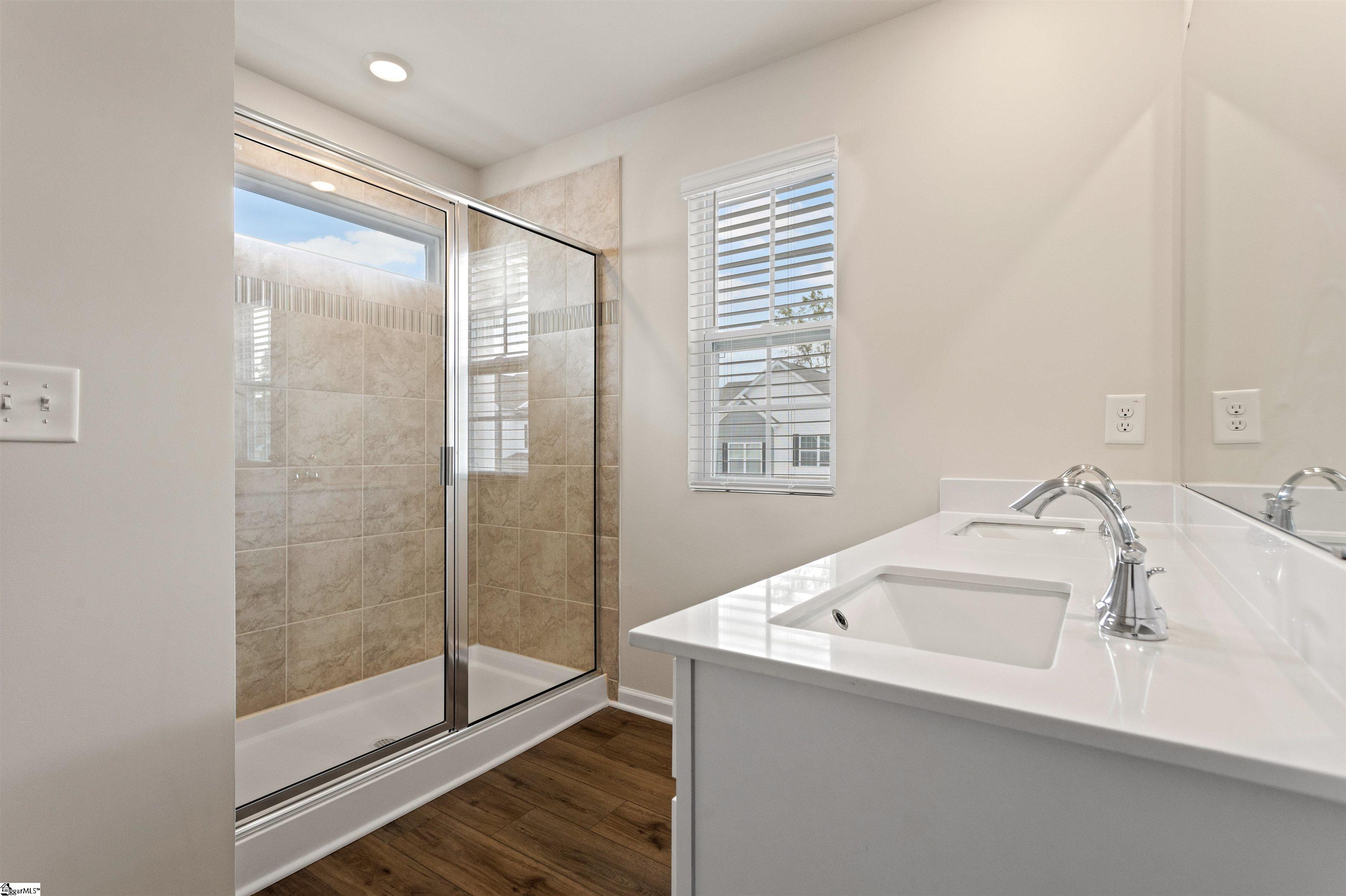 8 Loebner Lane Simpsonville, SC 29681