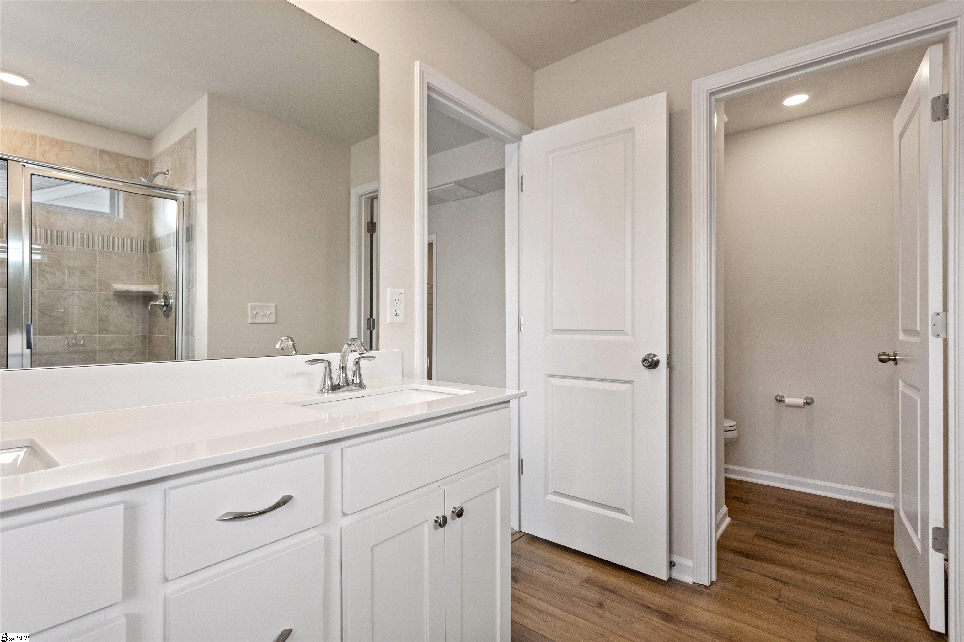 8 Loebner Lane Simpsonville, SC 29681