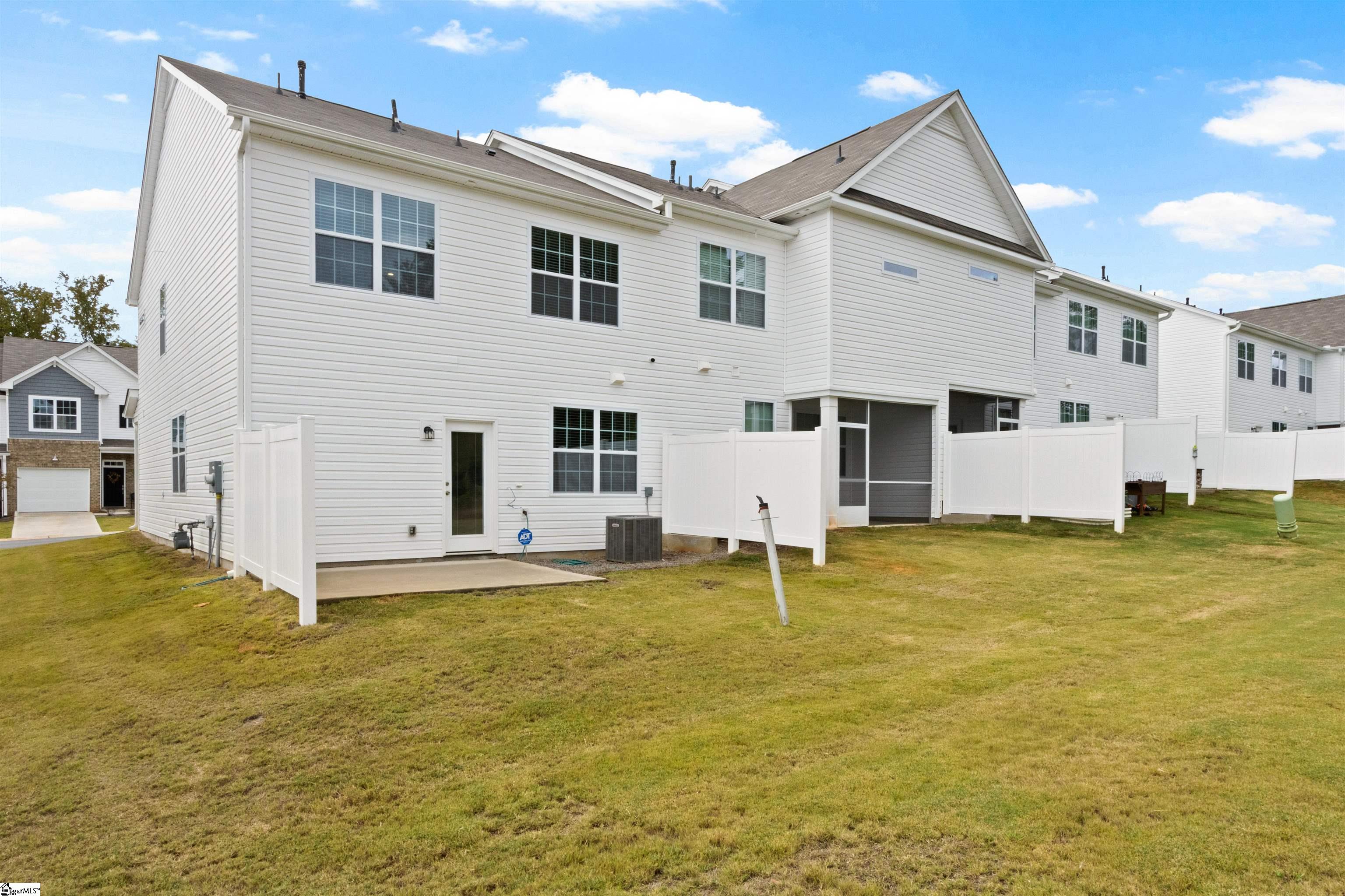 8 Loebner Lane Simpsonville, SC 29681
