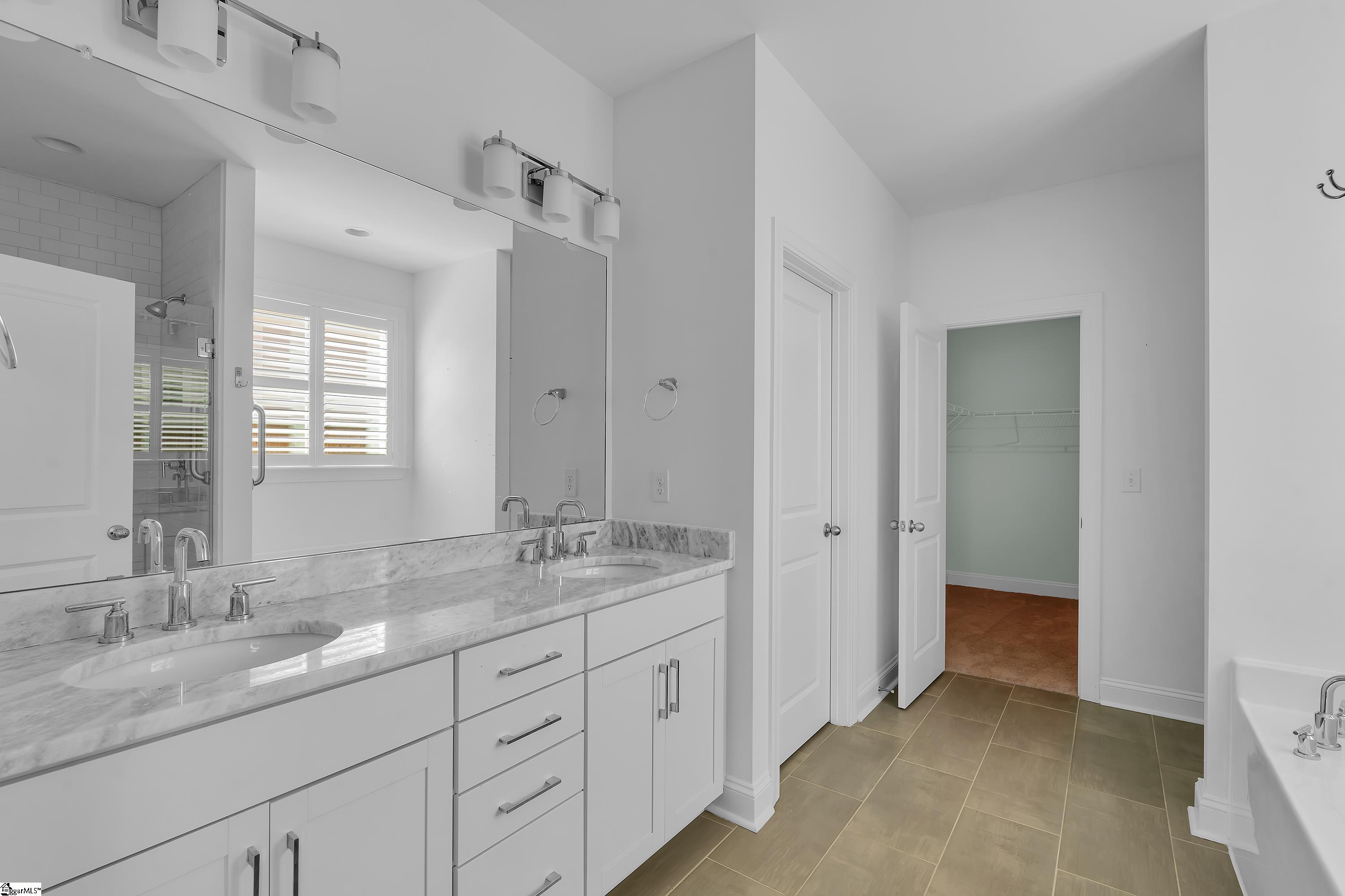 206 Lincoln Hill Road Taylors, SC 29687