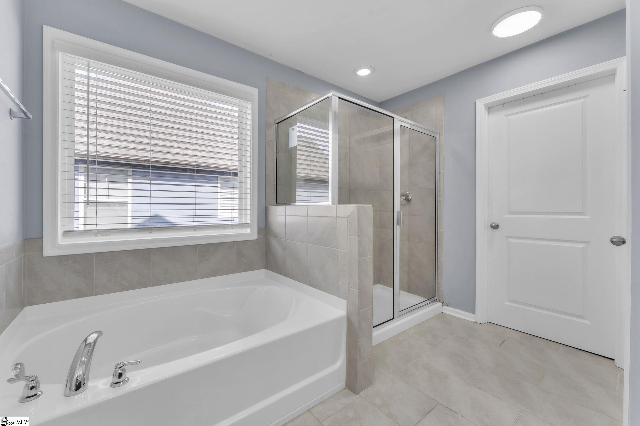 212 Raleighwood Lane Simpsonville, SC 29681