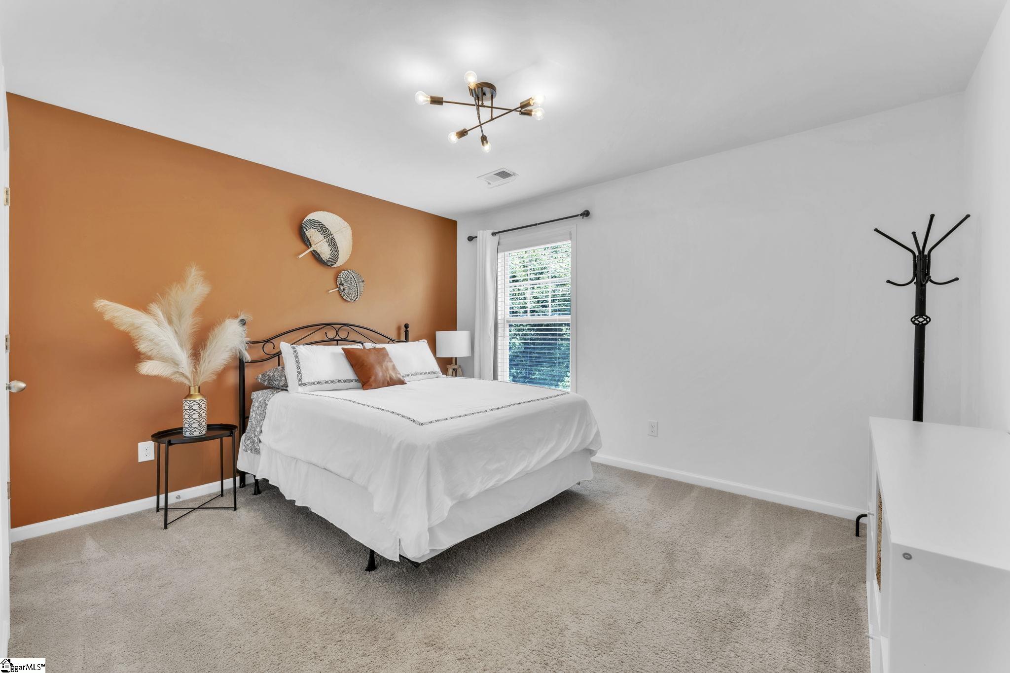 212 Raleighwood Lane Simpsonville, SC 29681