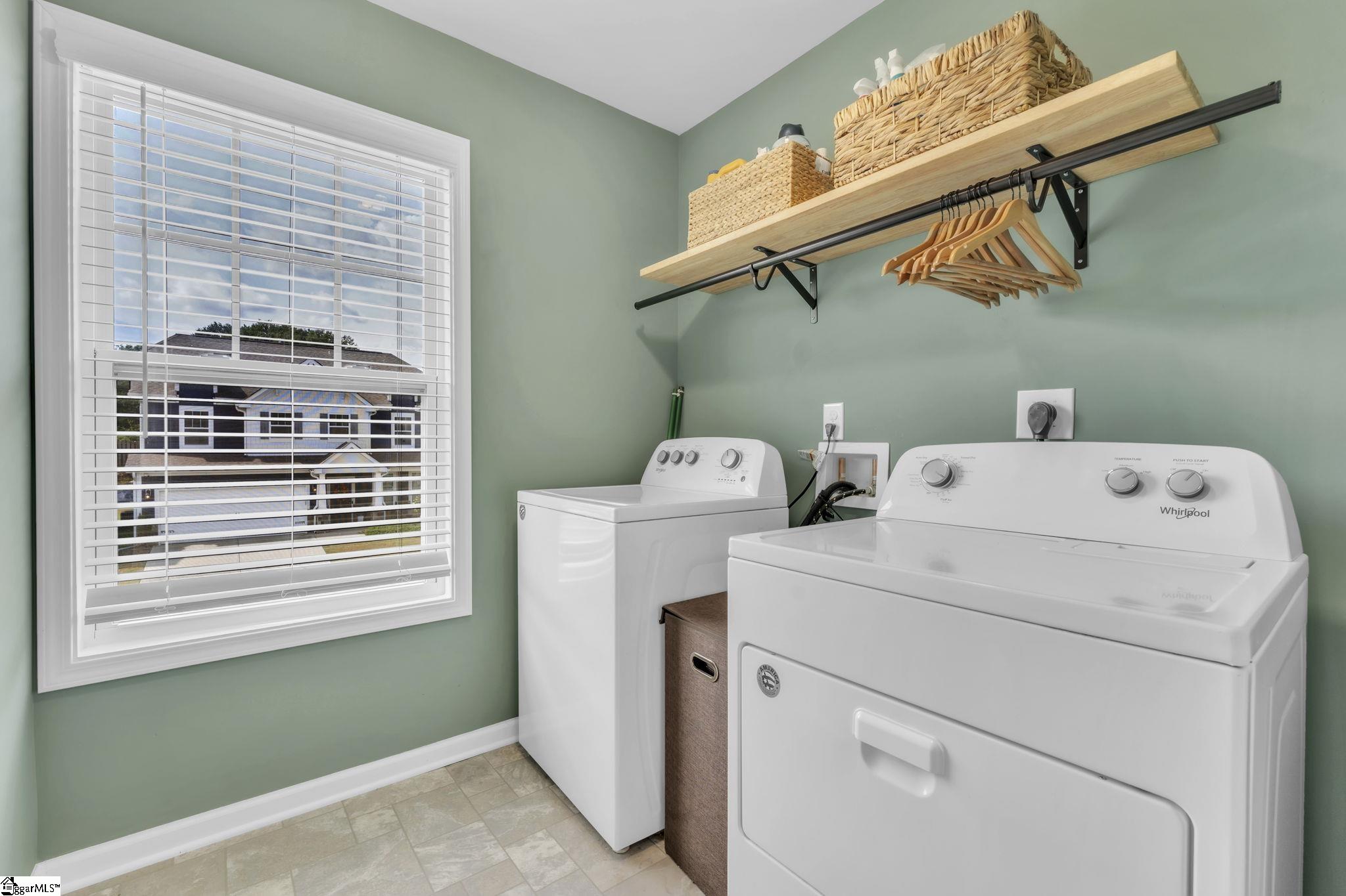212 Raleighwood Lane Simpsonville, SC 29681