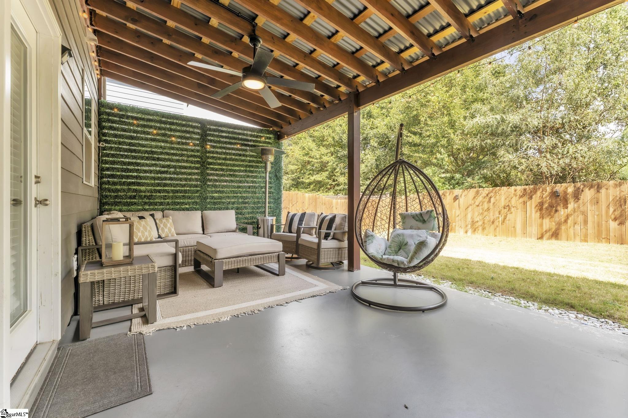 212 Raleighwood Lane Simpsonville, SC 29681