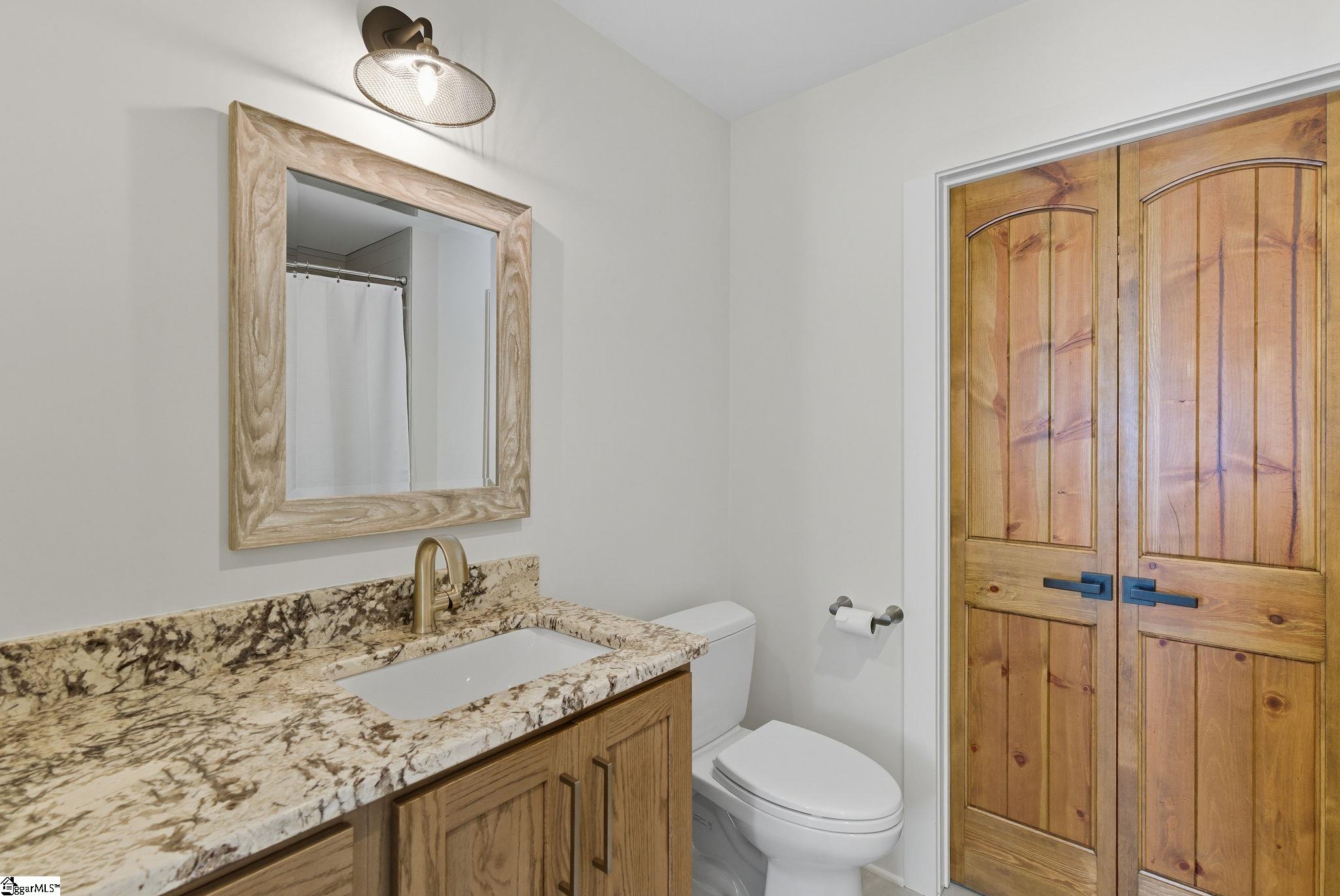 3012 Deep Water Way West Union, SC 29696
