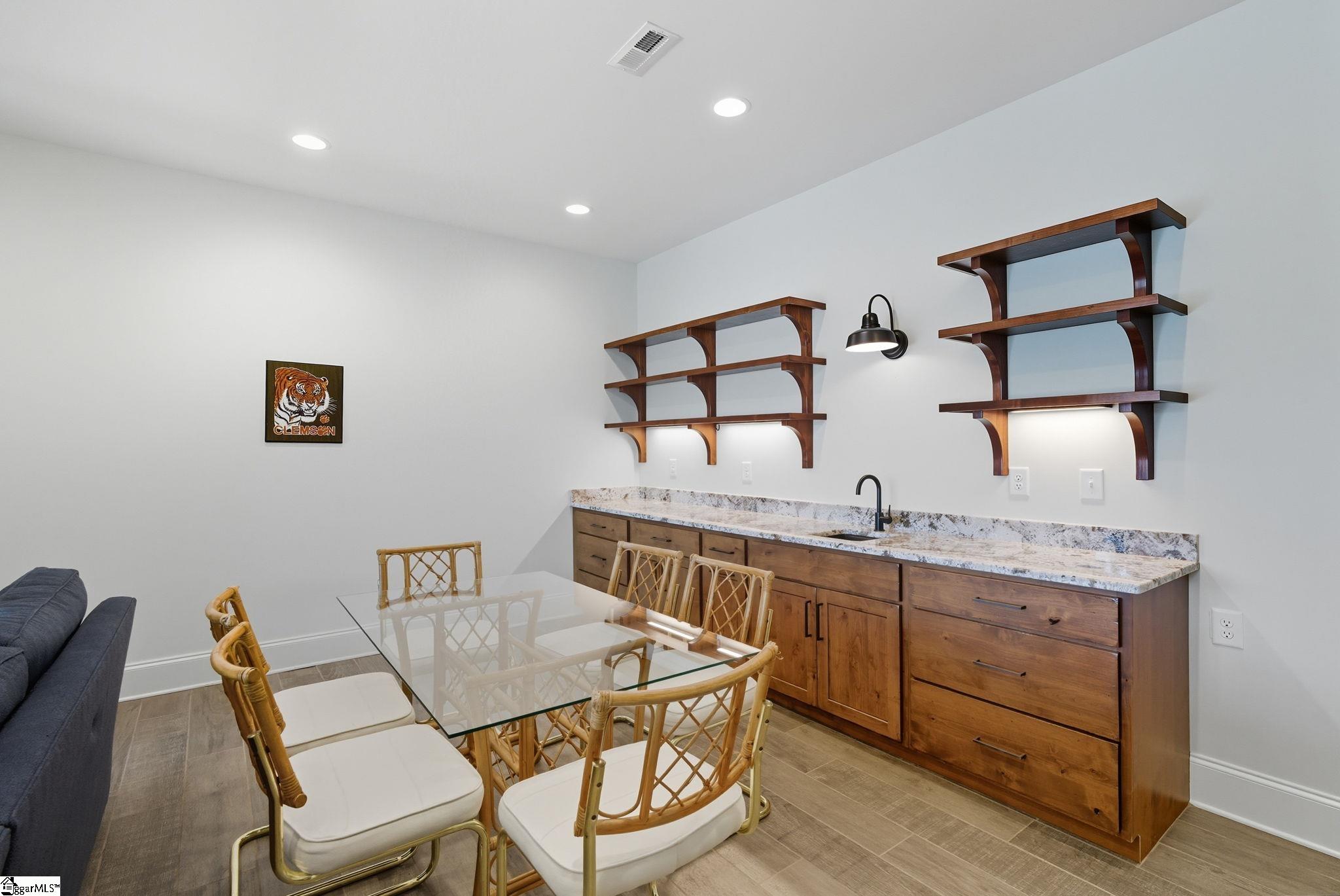 3012 Deep Water Way West Union, SC 29696