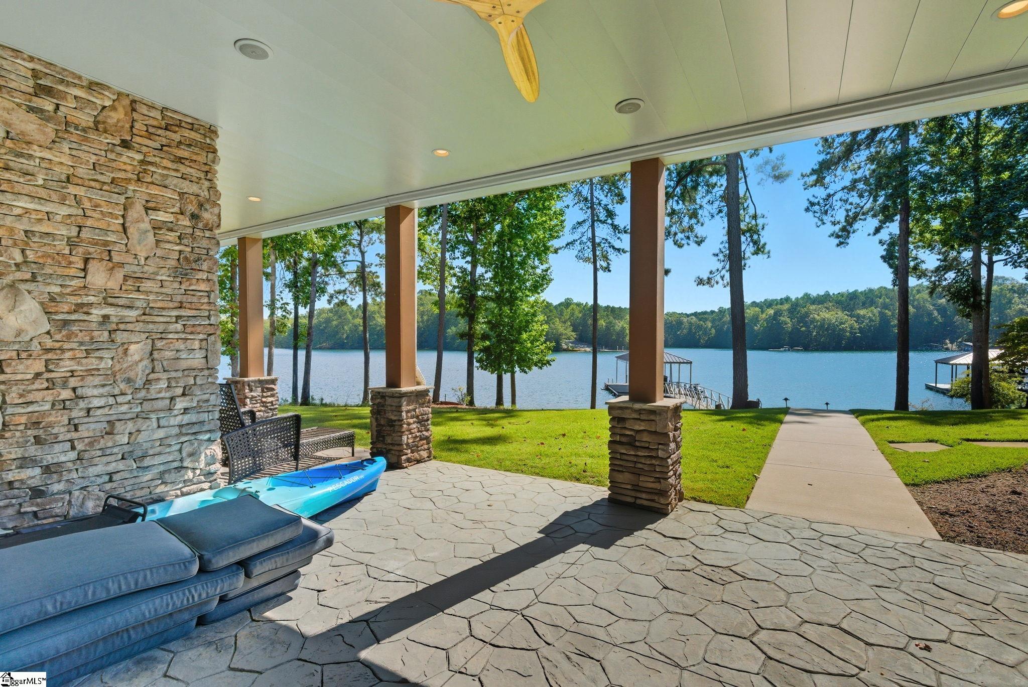 3012 Deep Water Way West Union, SC 29696