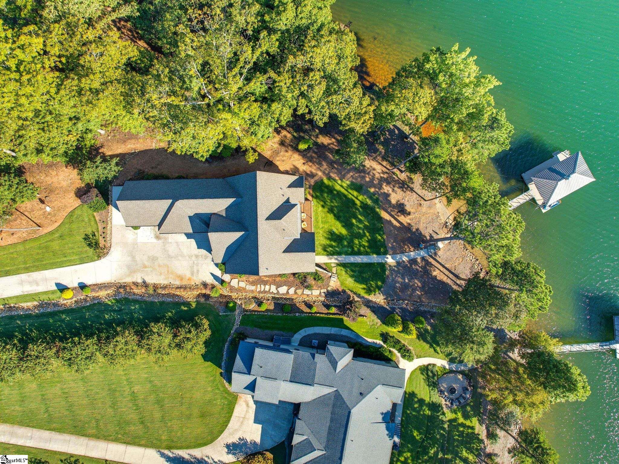 3012 Deep Water Way West Union, SC 29696